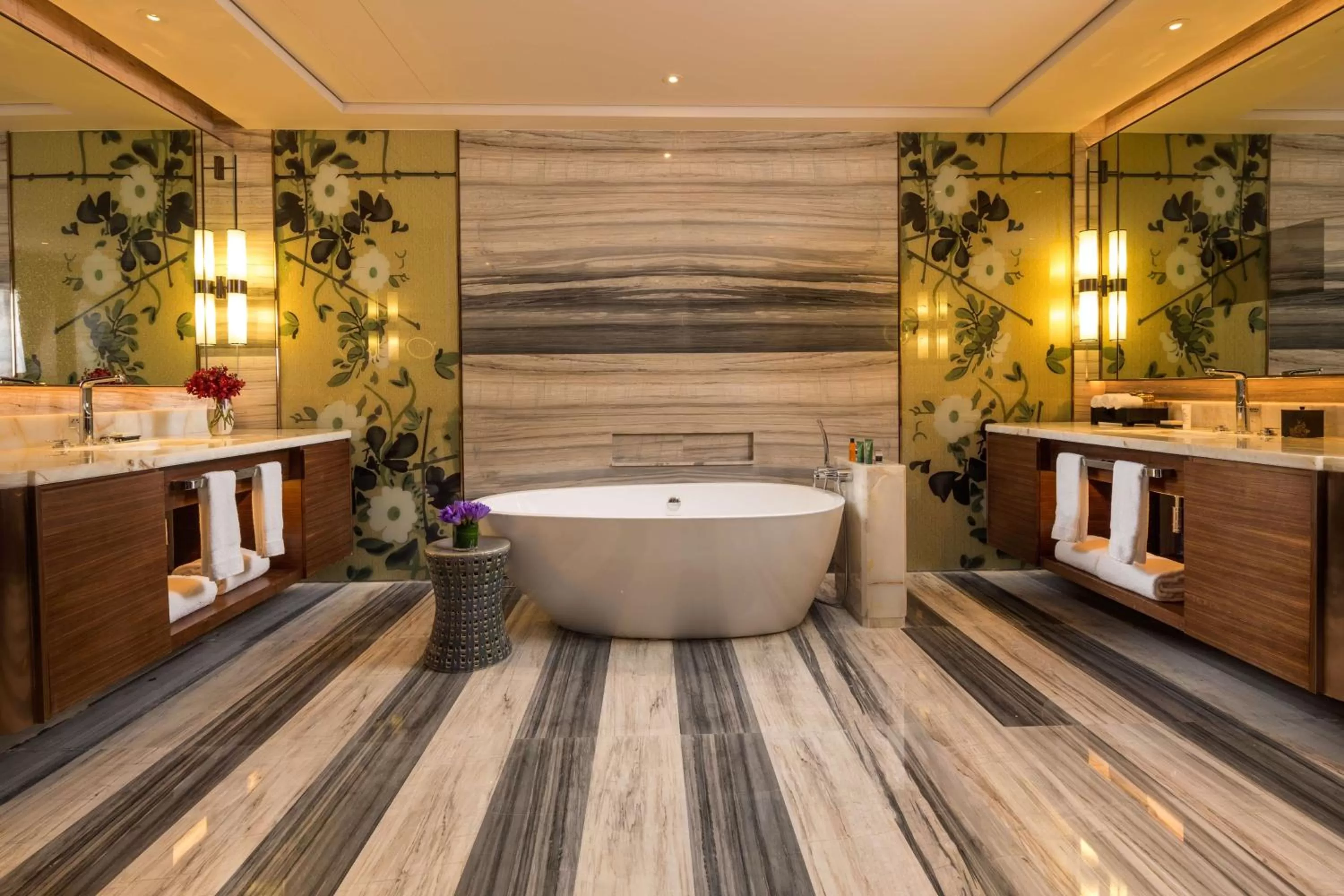 Bathroom in Hilton Urumqi