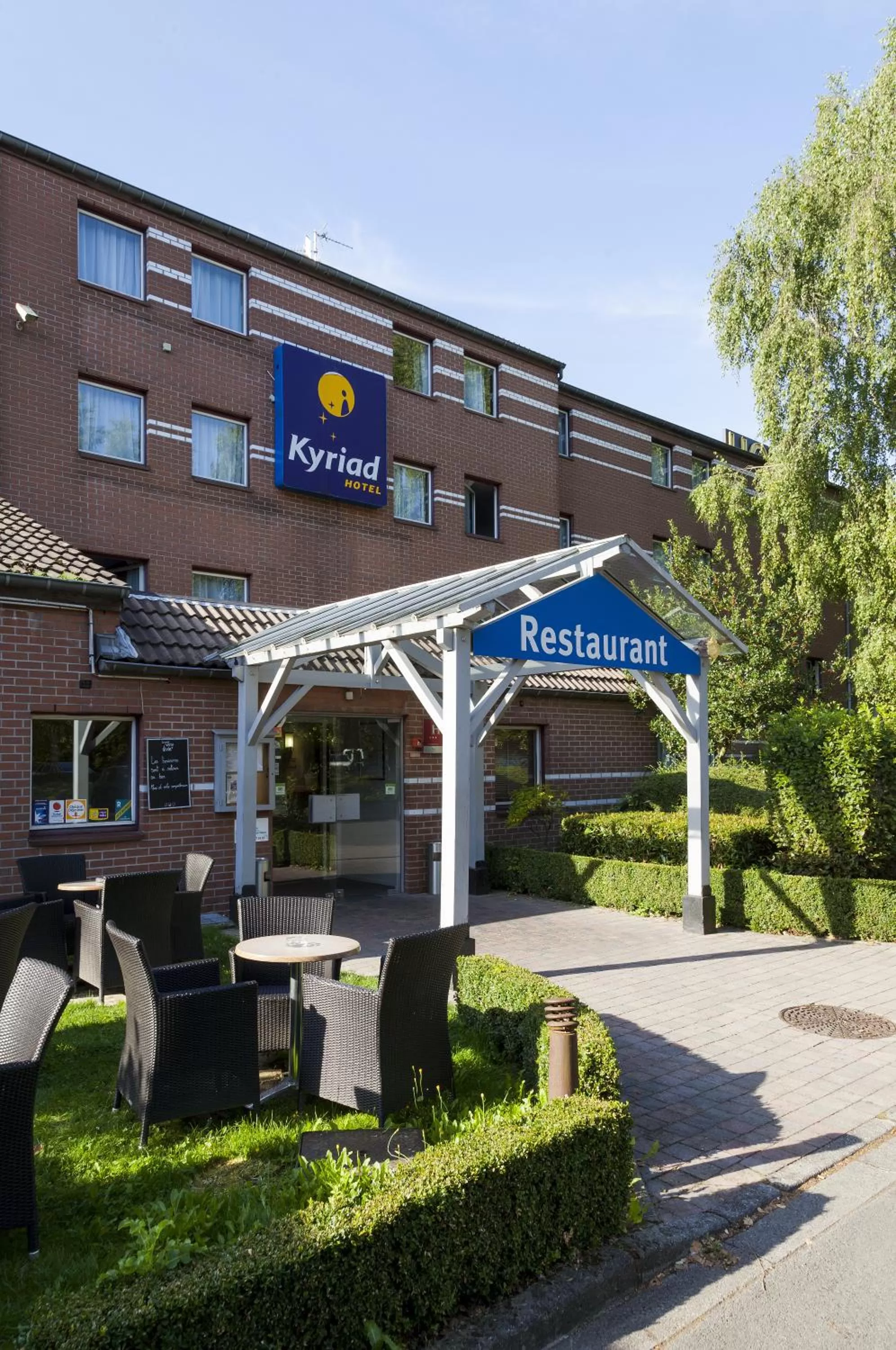 Property building in Kyriad Lille Est - Villeneuve d'Ascq