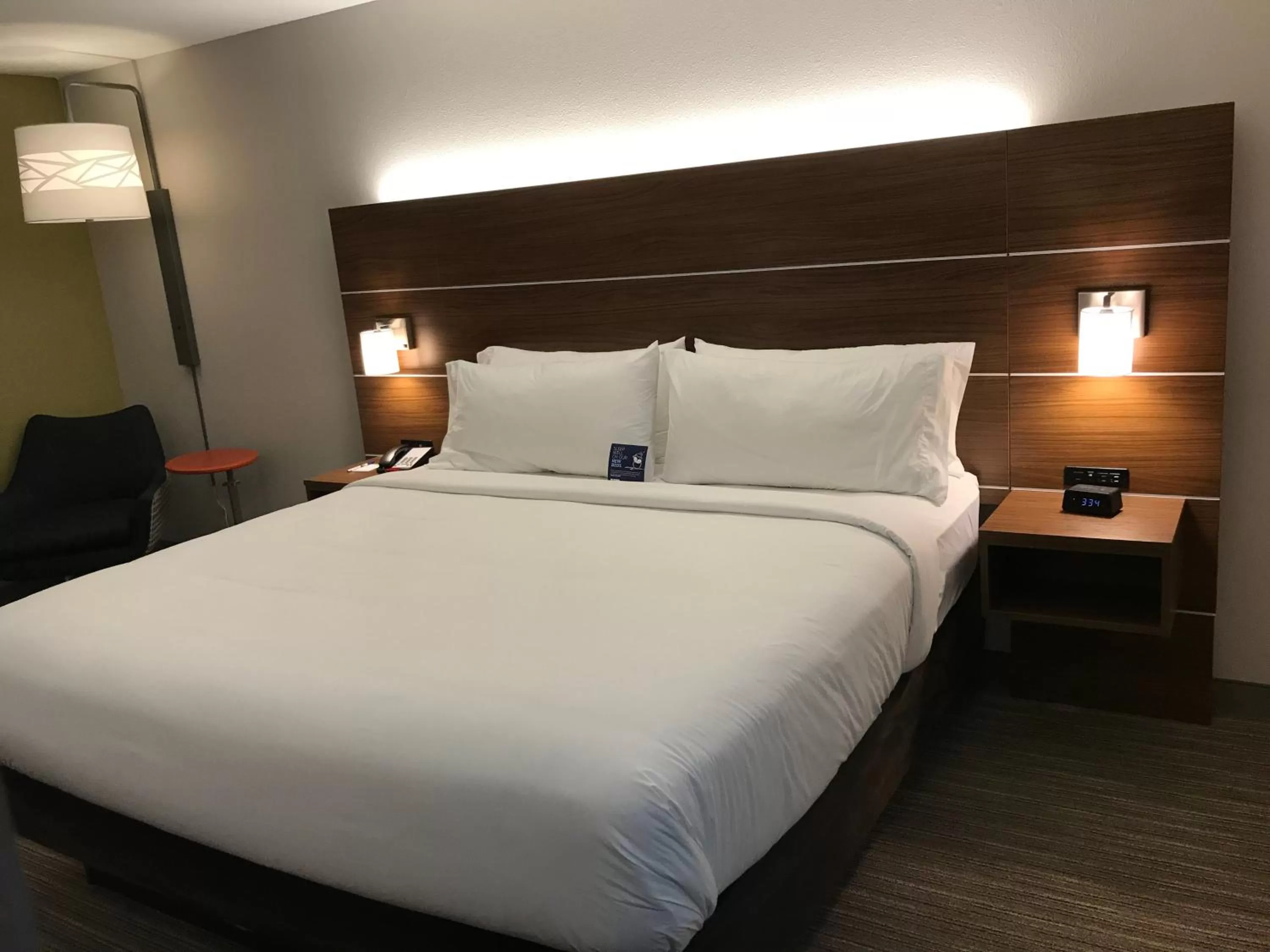 Bed in Holiday Inn Express & Suites. by IHG