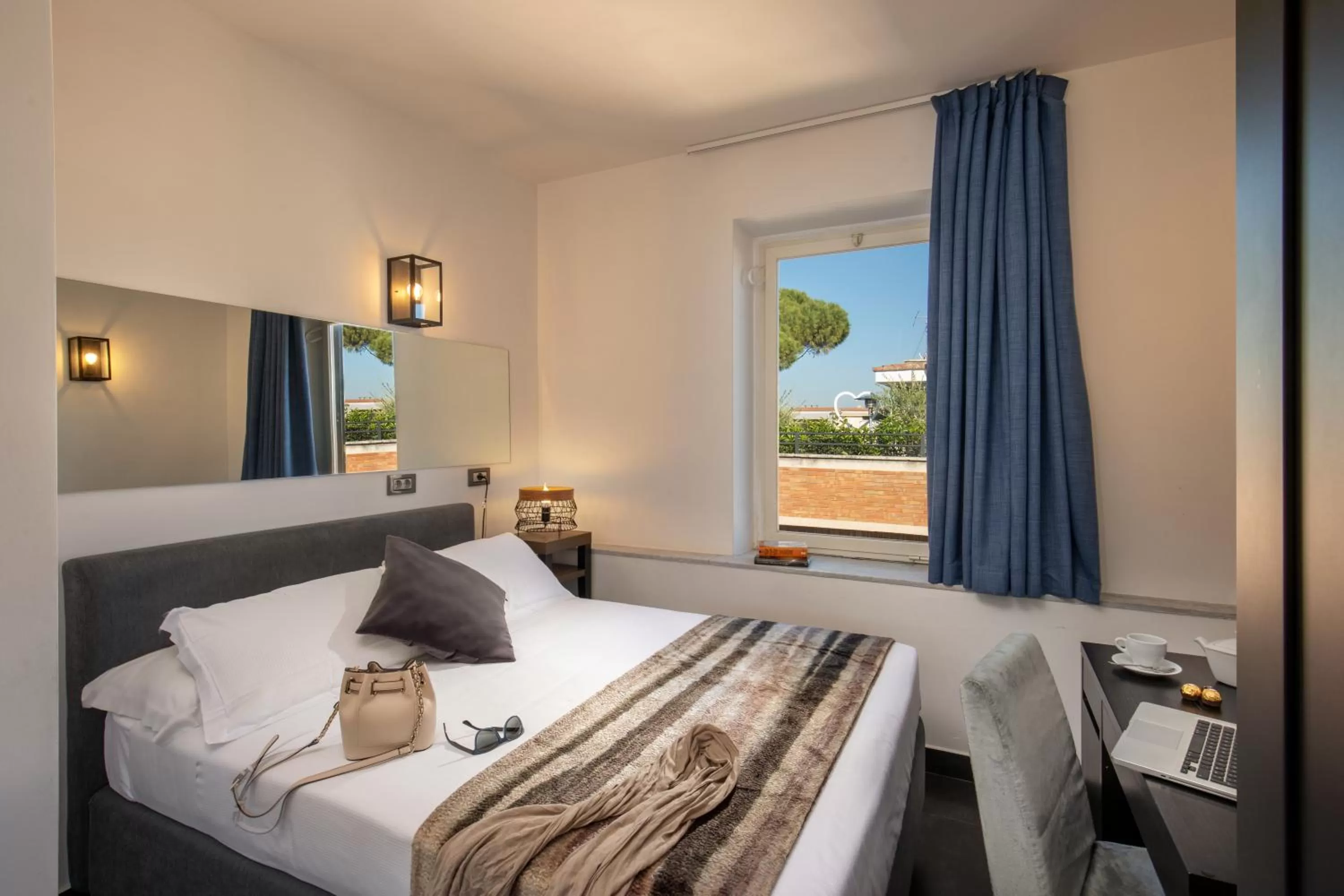 Bed in Fragrance Hotel St. Peter