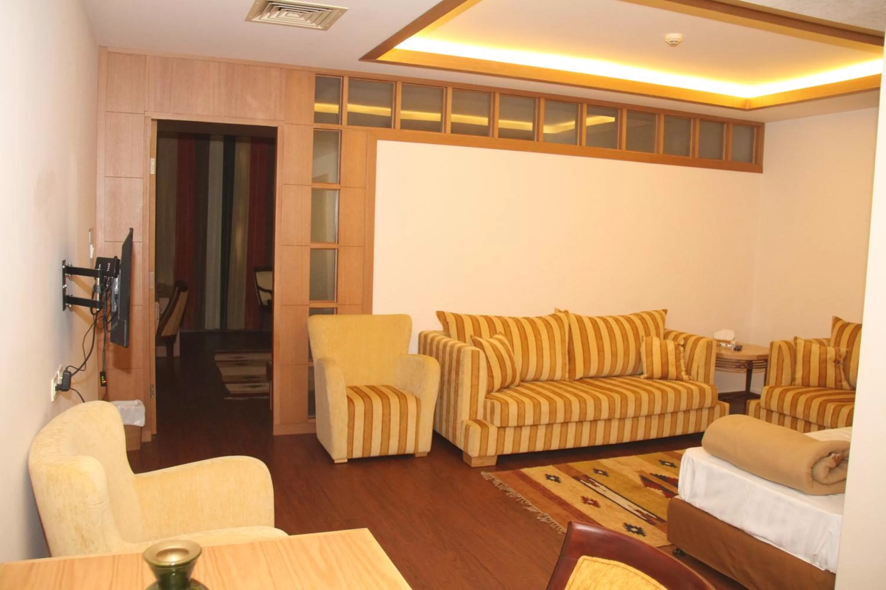 Living room, Lounge/Bar in Saleem Afandi Hotel