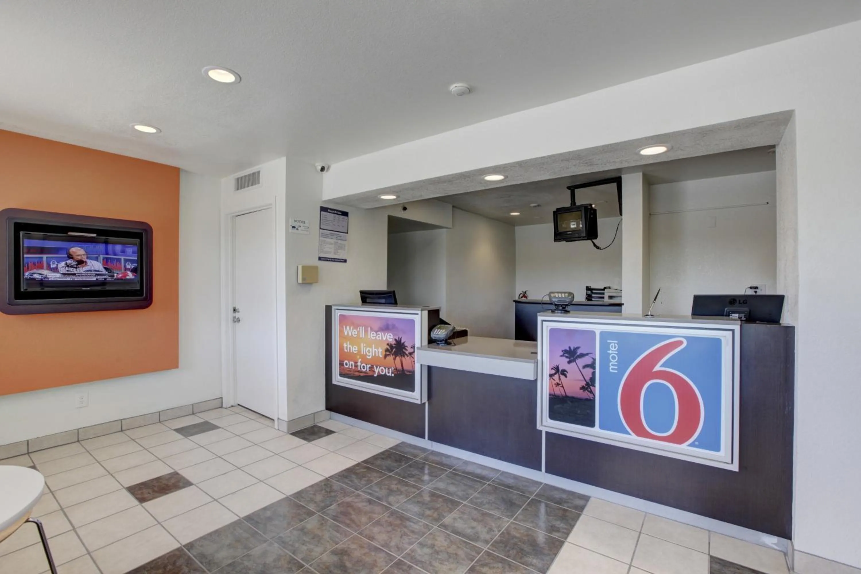 Lobby or reception in Motel 6-Corona, CA