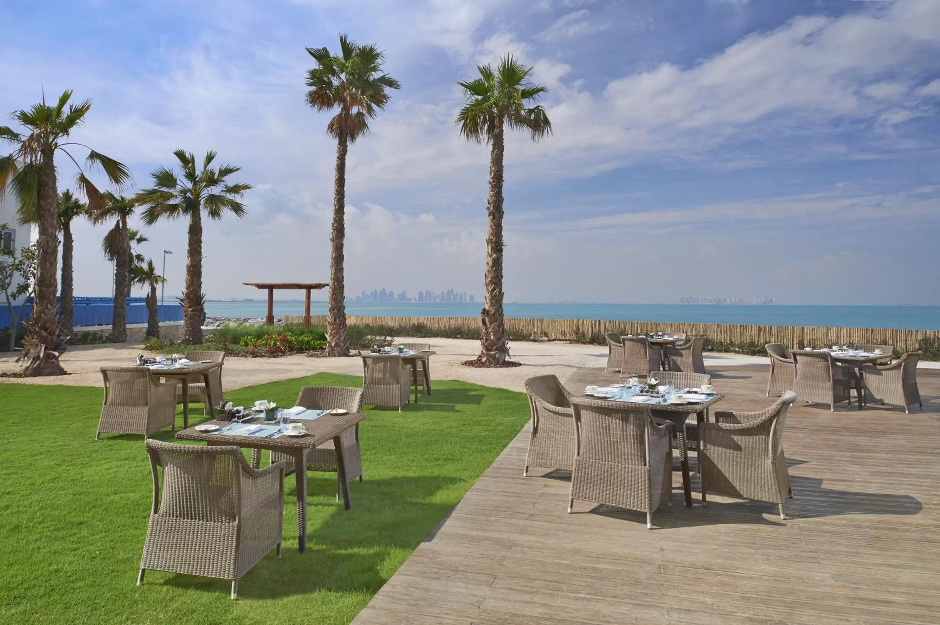 Restaurant/places to eat in Banana Island Resort Doha by Anantara