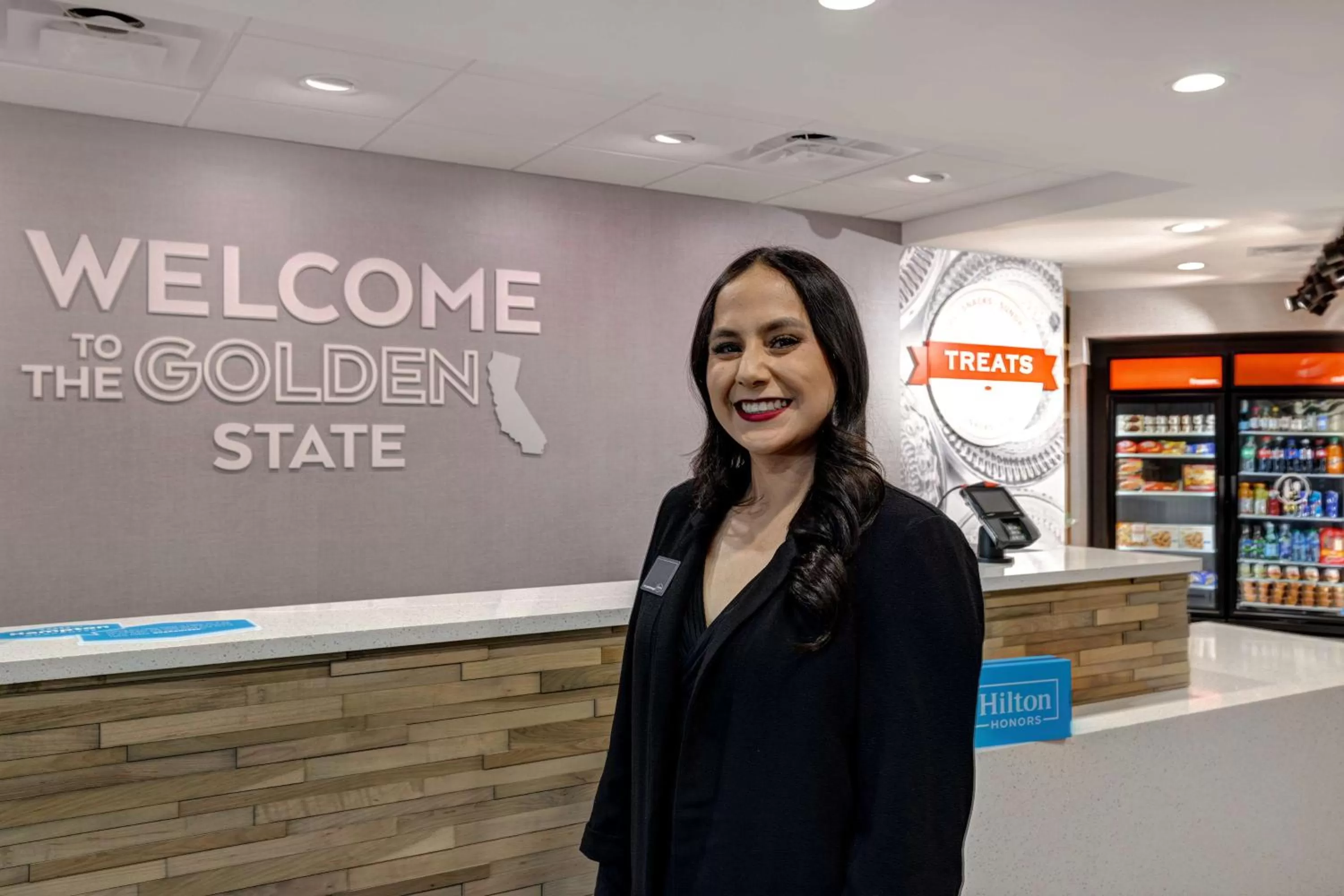 Lobby or reception in Hampton Inn & Suites Marina