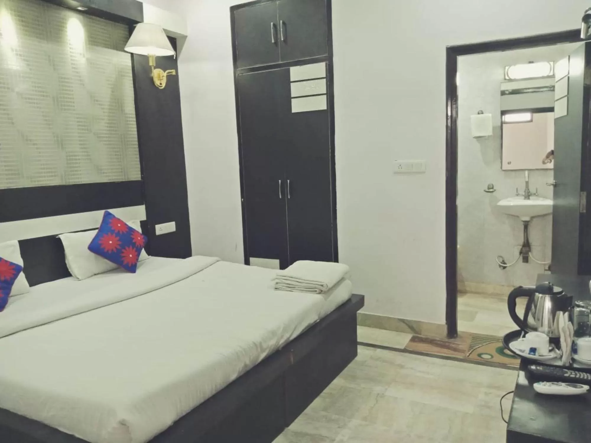 Bed in Hotel Laxman Resort by The Golden Taj Group &Hotels