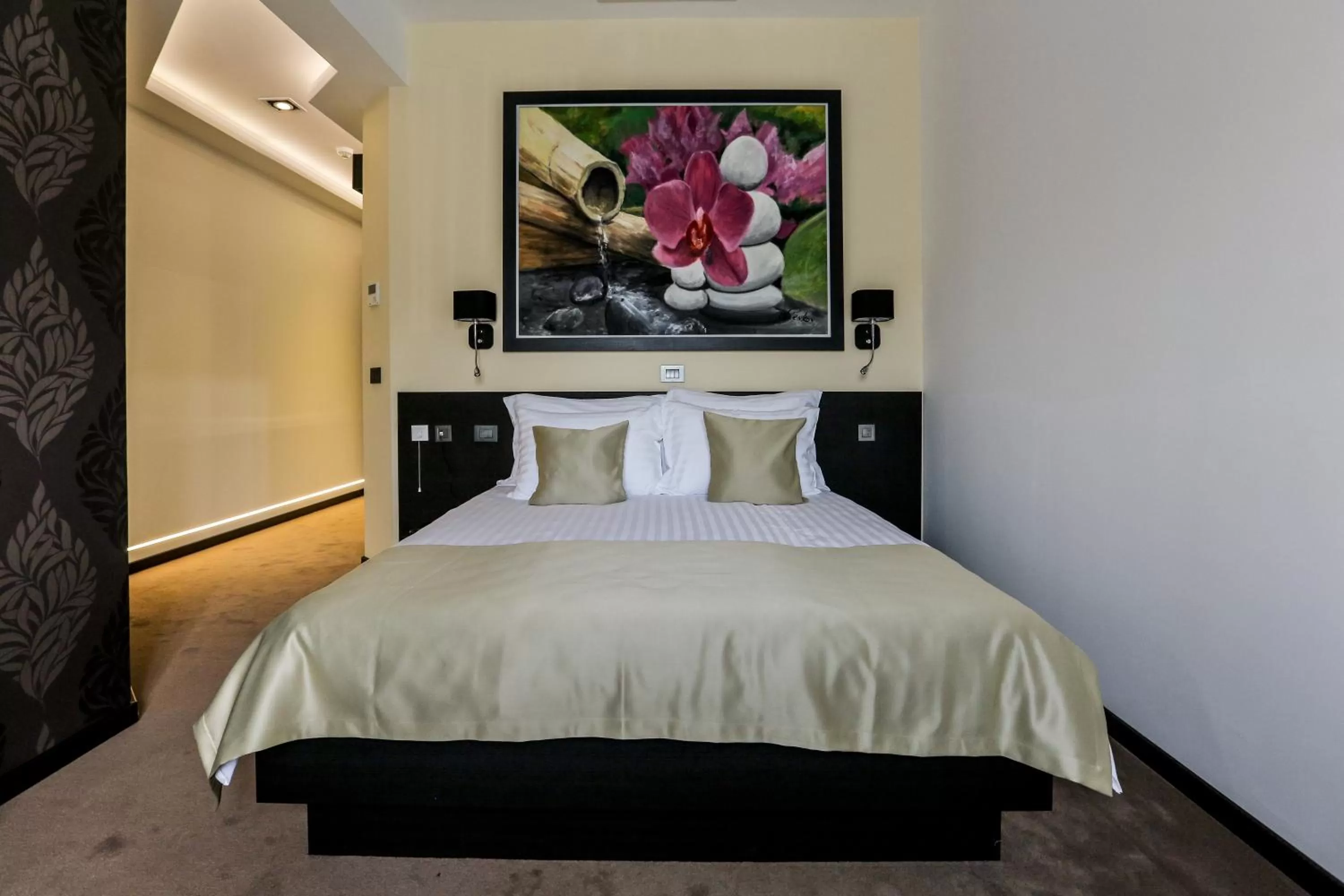 Bedroom, Bed in Garni Hotel Zen free parking