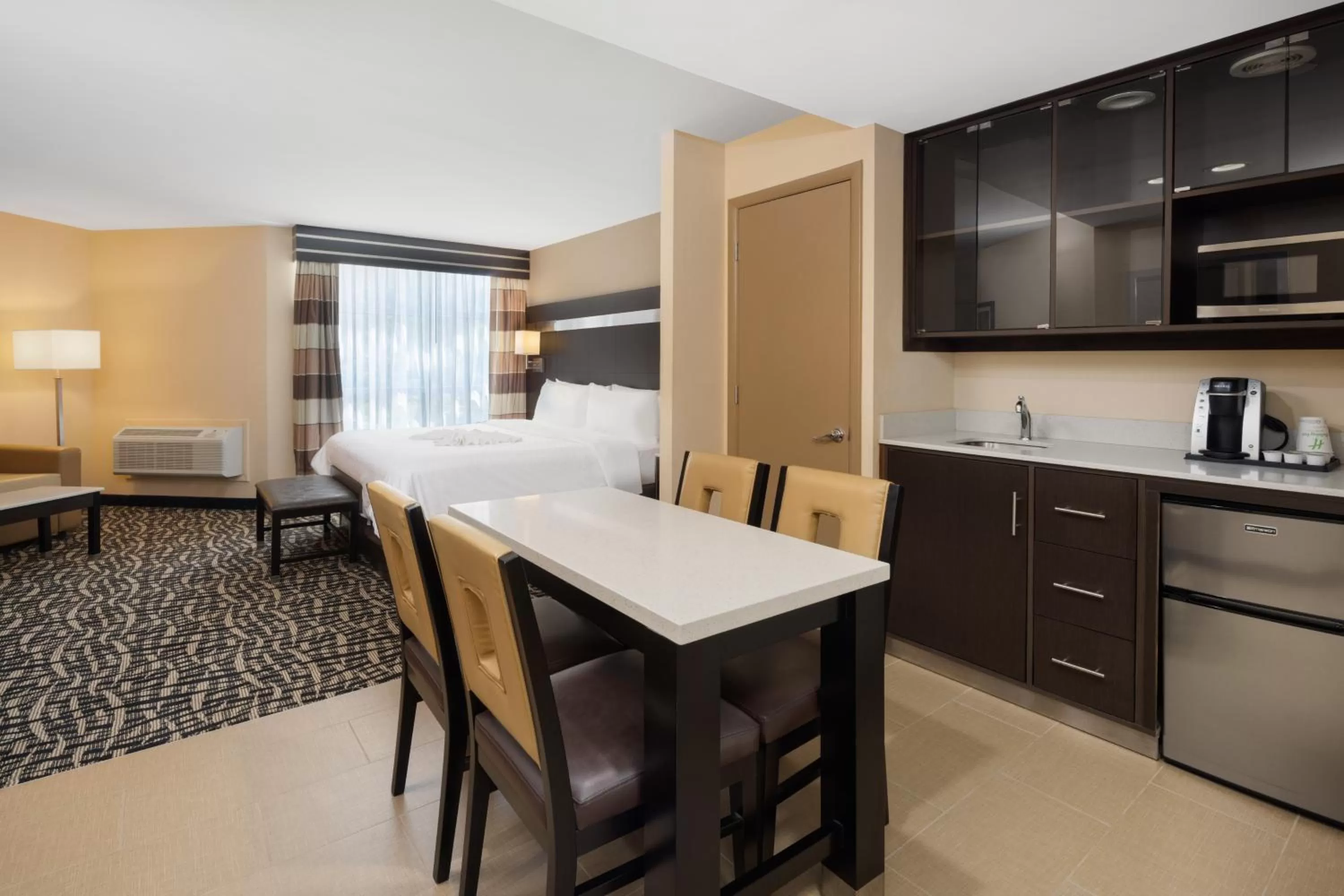 Kitchen or kitchenette in Holiday Inn Poughkeepsie by IHG