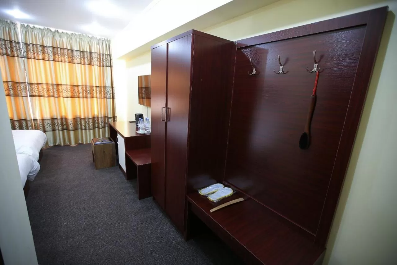 Altai Business Hotel