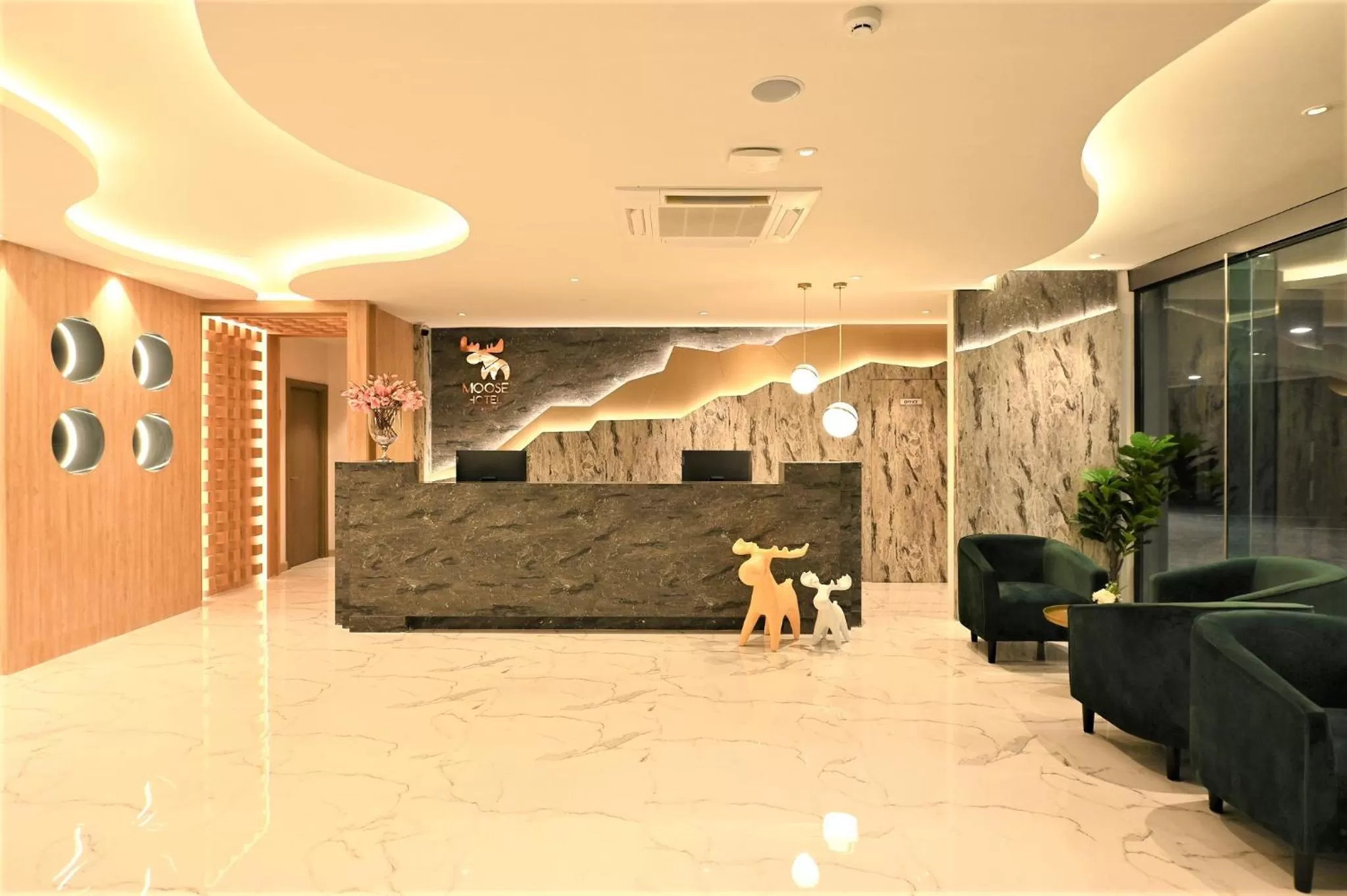 Moose Hotel Nimman