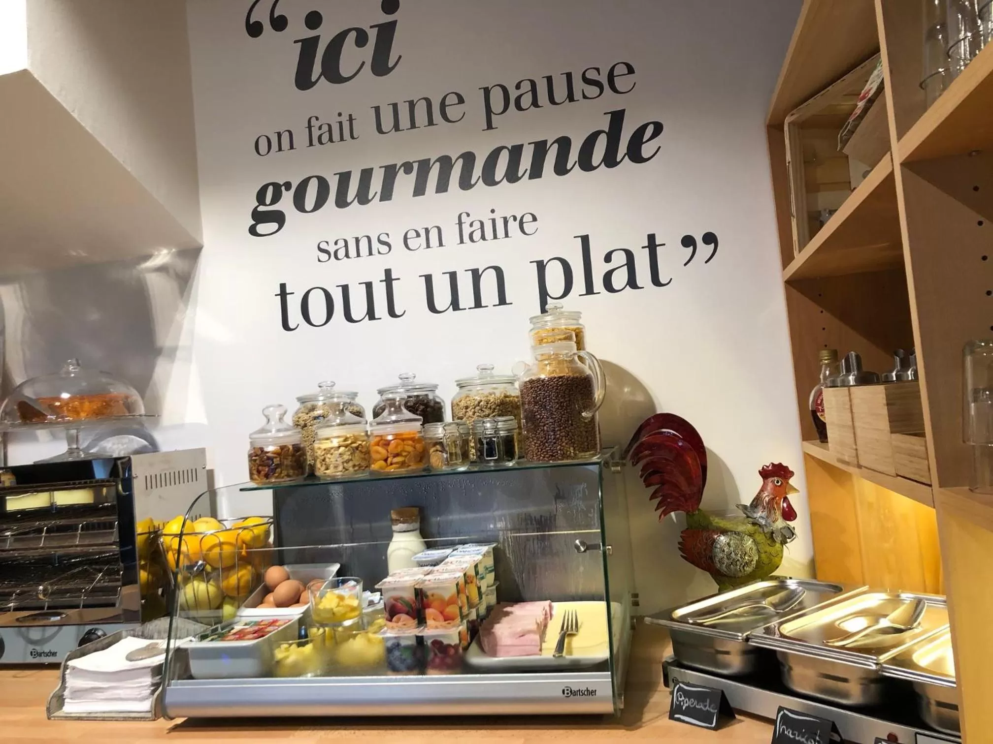 Breakfast in FastHôtel Biarritz Bidart Côte-Basque - Un hôtel FH Collection