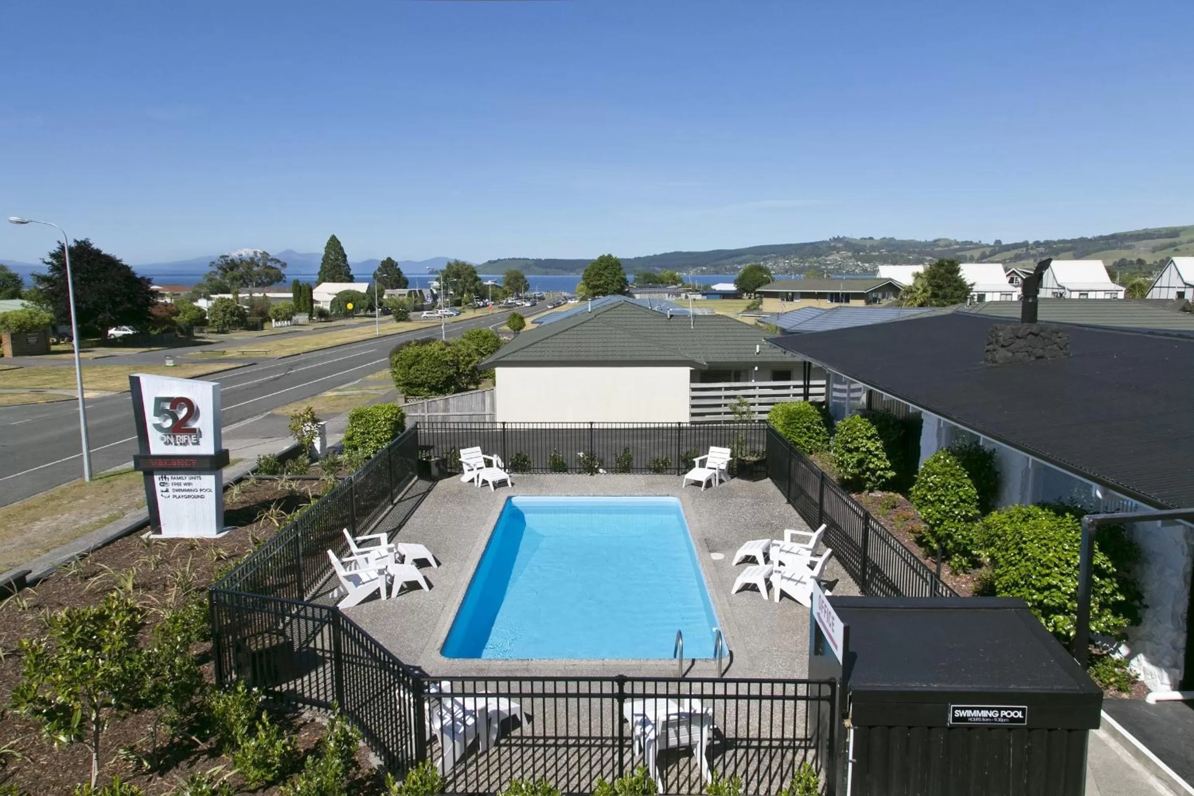 Bird's eye view, Pool View in 52 on Rifle Motel