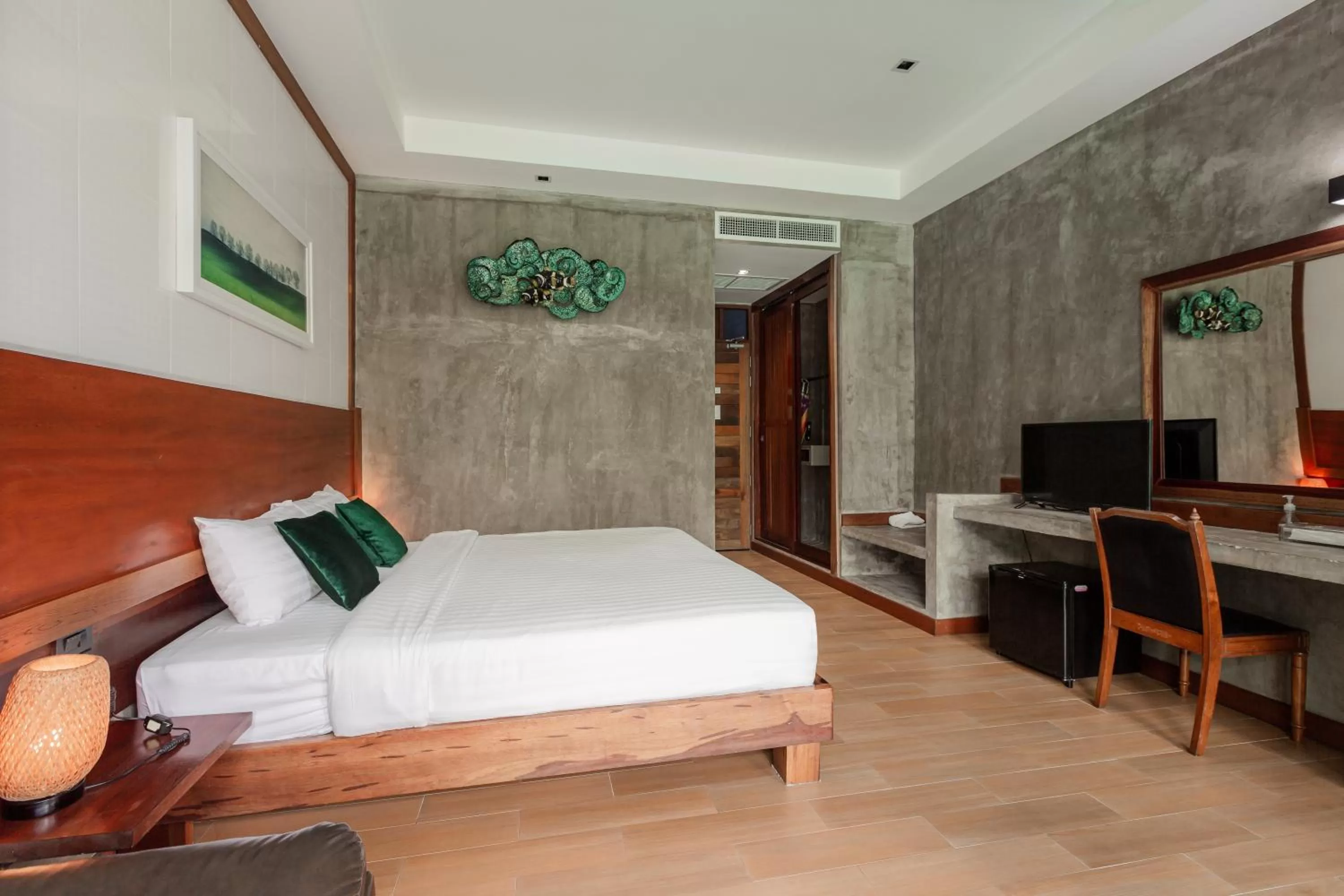 Bedroom, Bed in Green View Village Resort