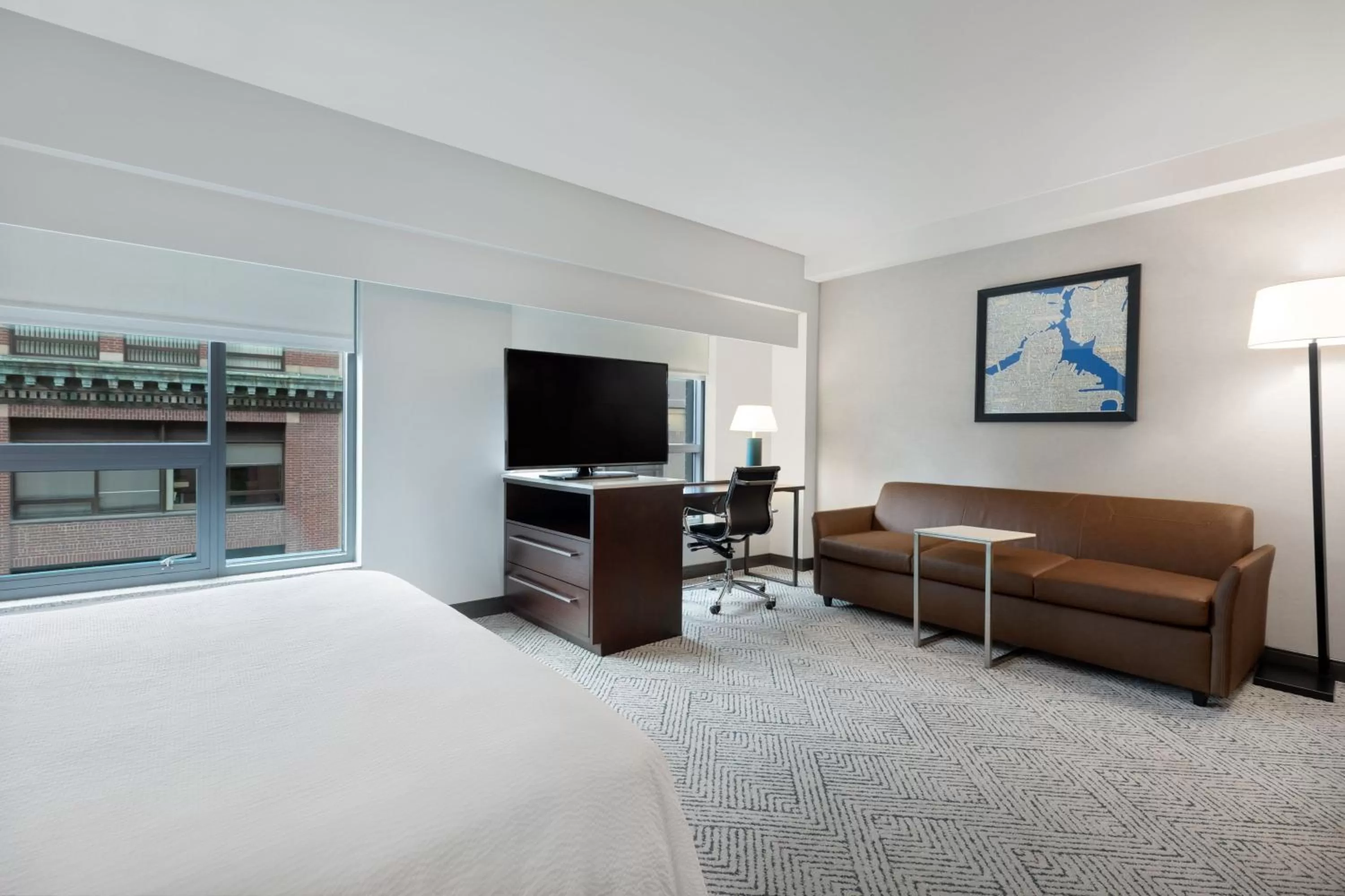 Photo of the whole room, Bed in Residence Inn by Marriott Boston Back Bay/Fenway