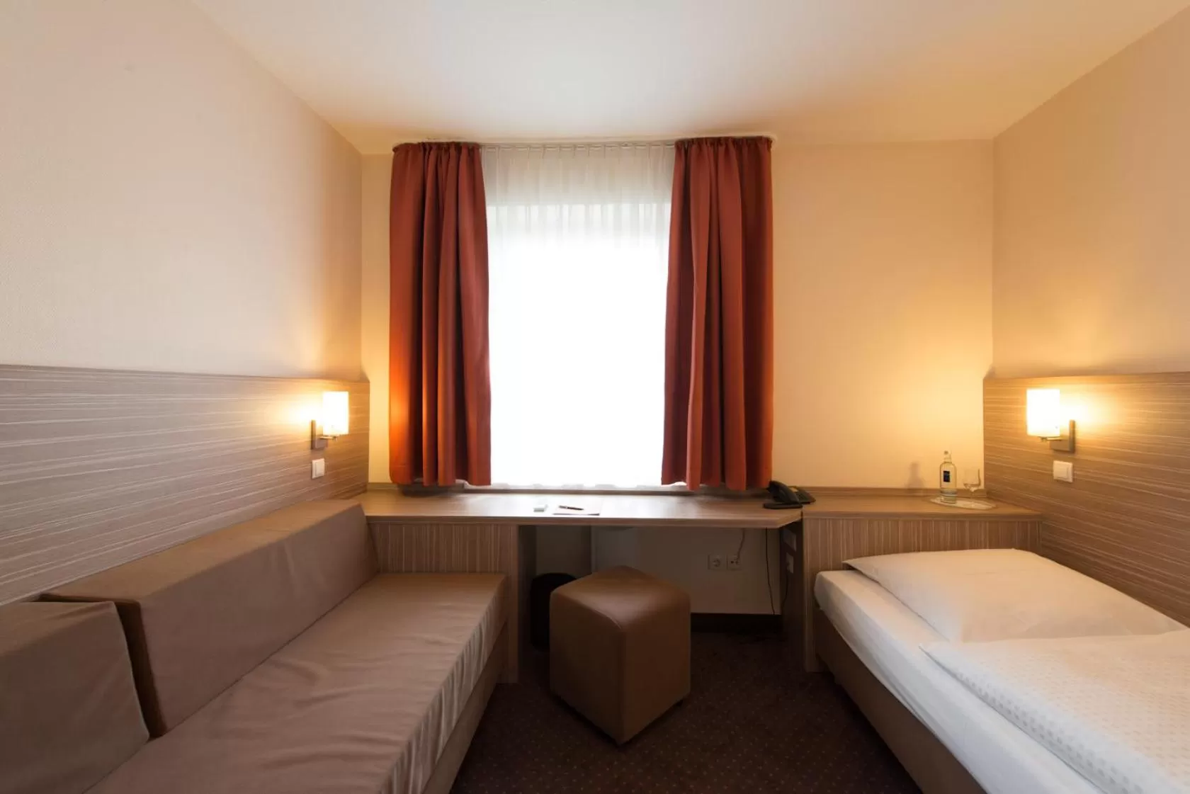 Photo of the whole room, Bed in Hotel Eisbach