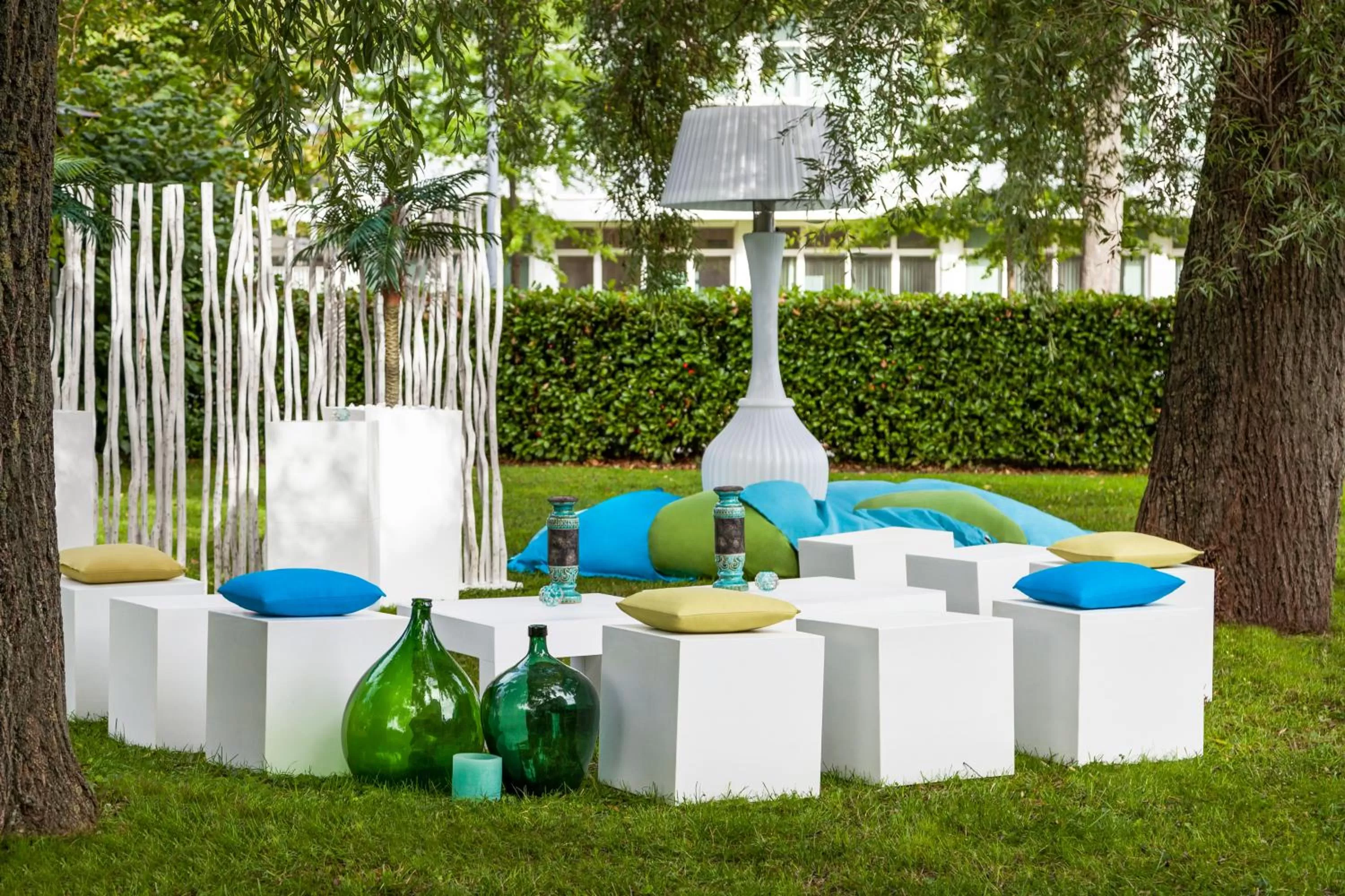 Garden in Novotel Breda