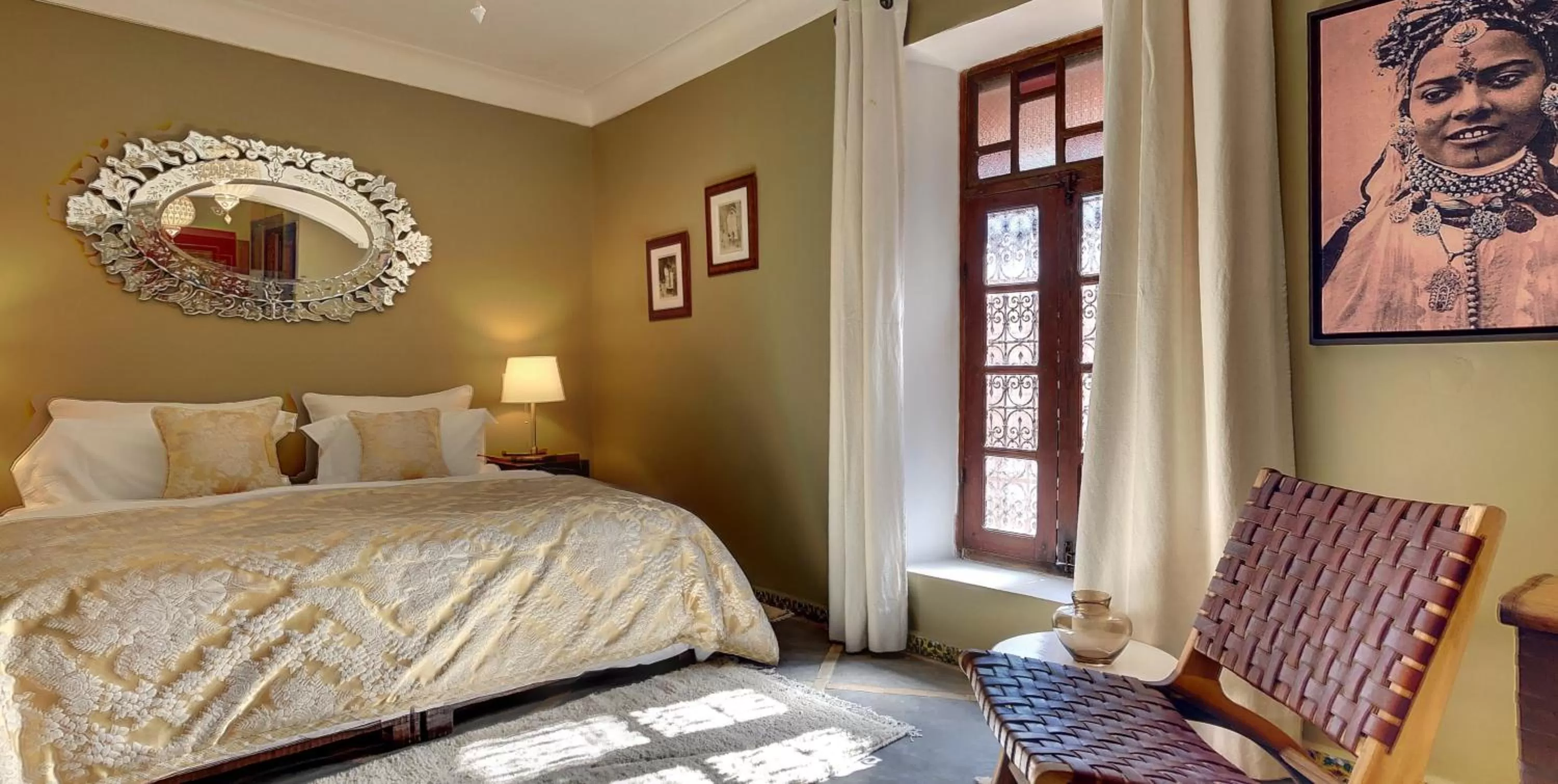 Bed in Riad Dar Chacha