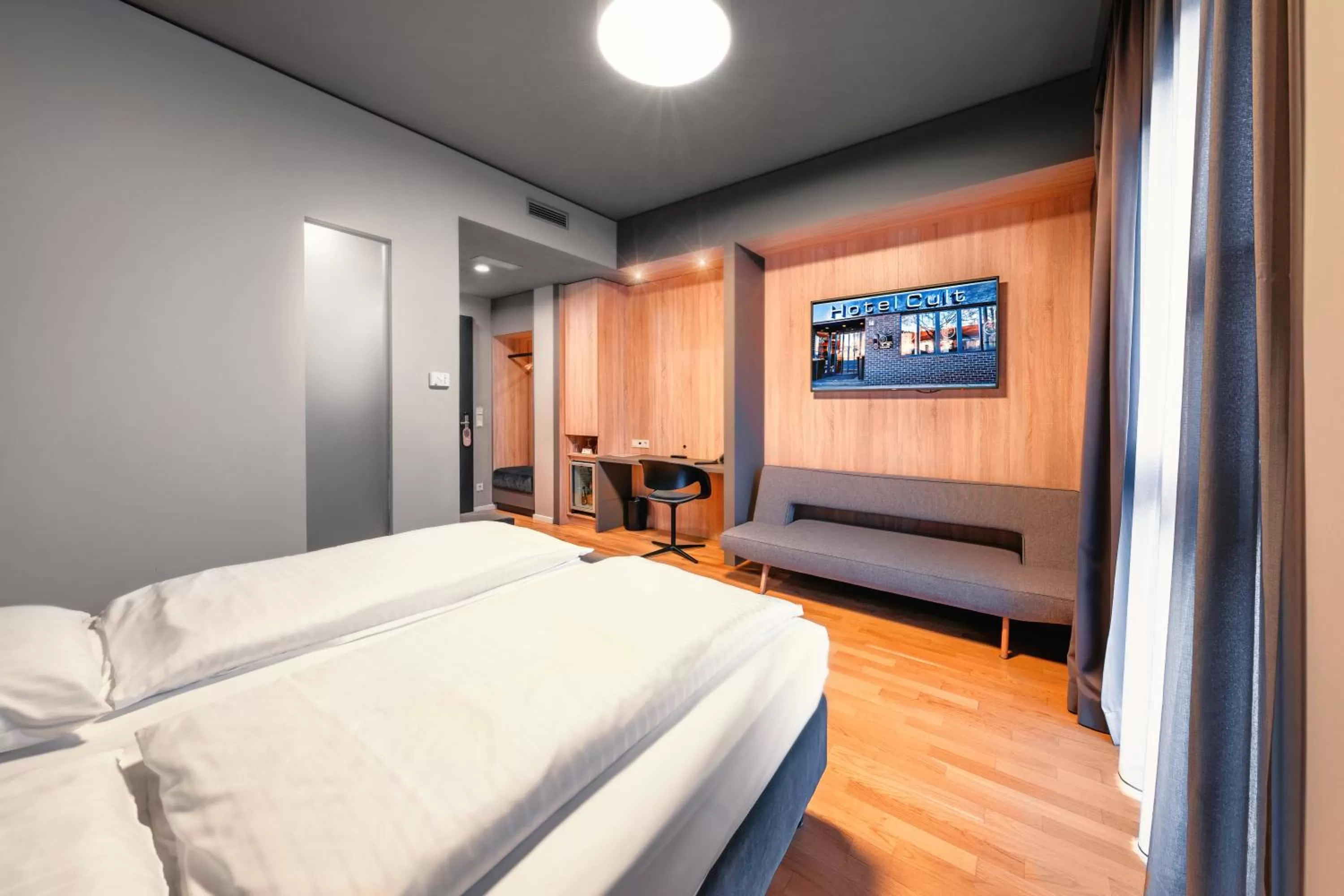 Bed in Hotel Cult Frankfurt City