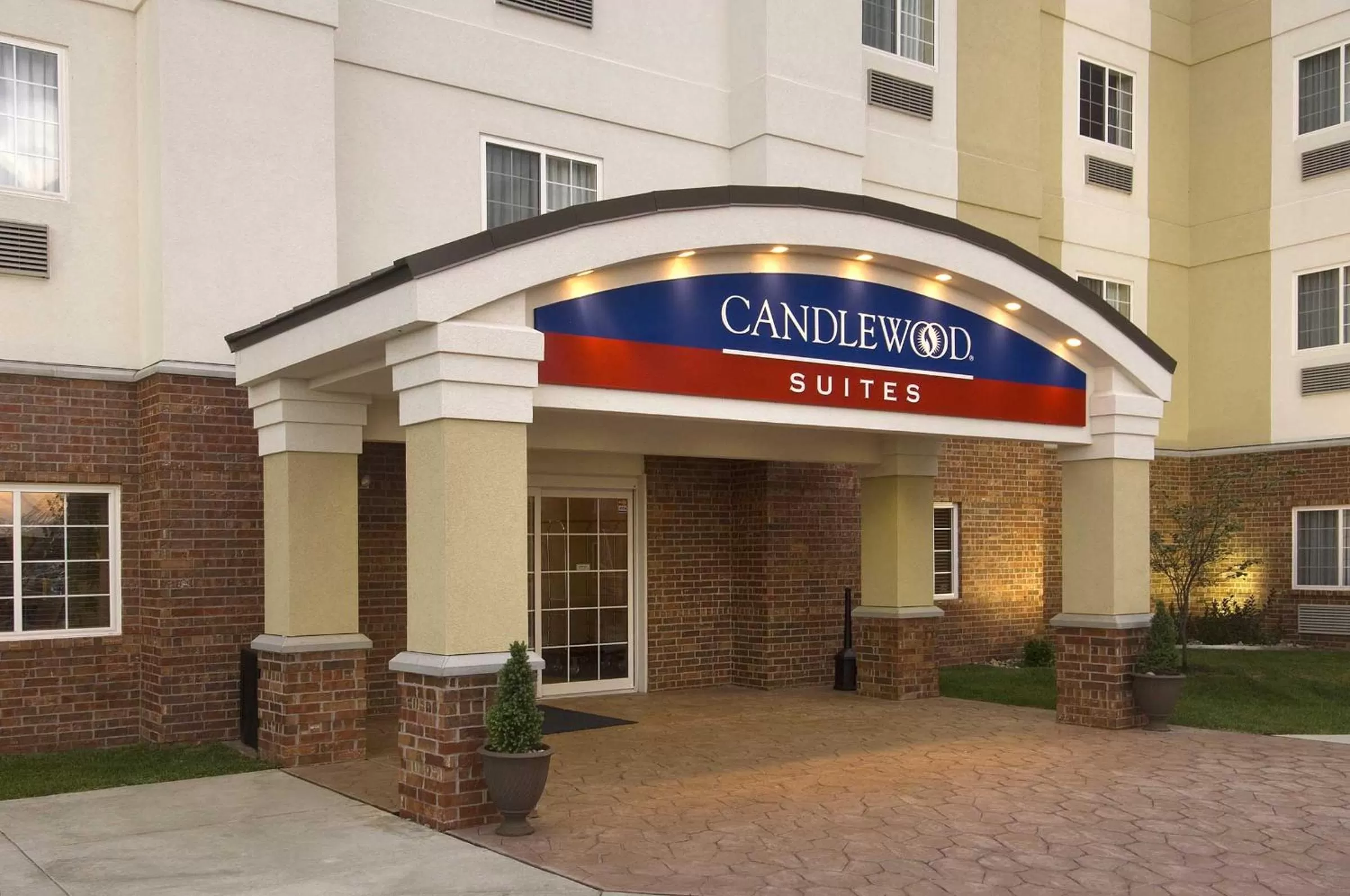 Property building in Candlewood Suites Indianapolis Northwest by IHG