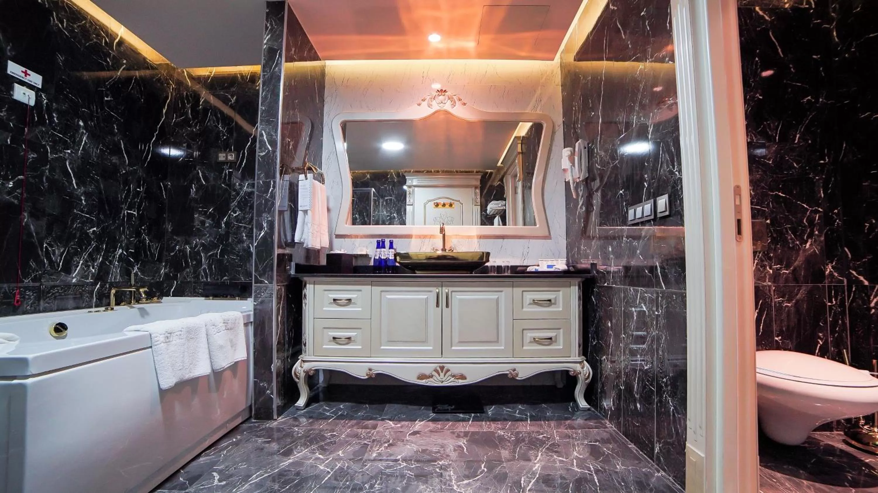 Bathroom in Wyndham Batumi