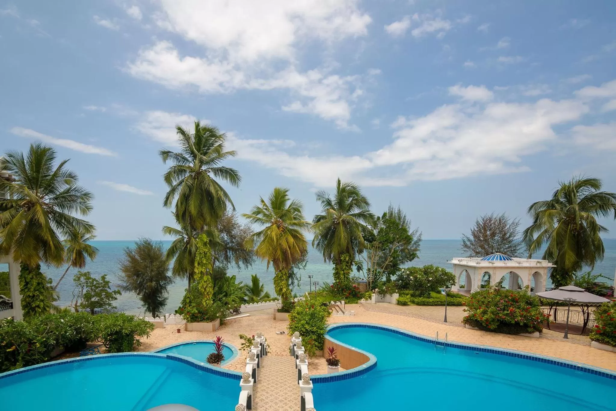 Pool view in Madinat Al Bahr Business & Spa Hotel