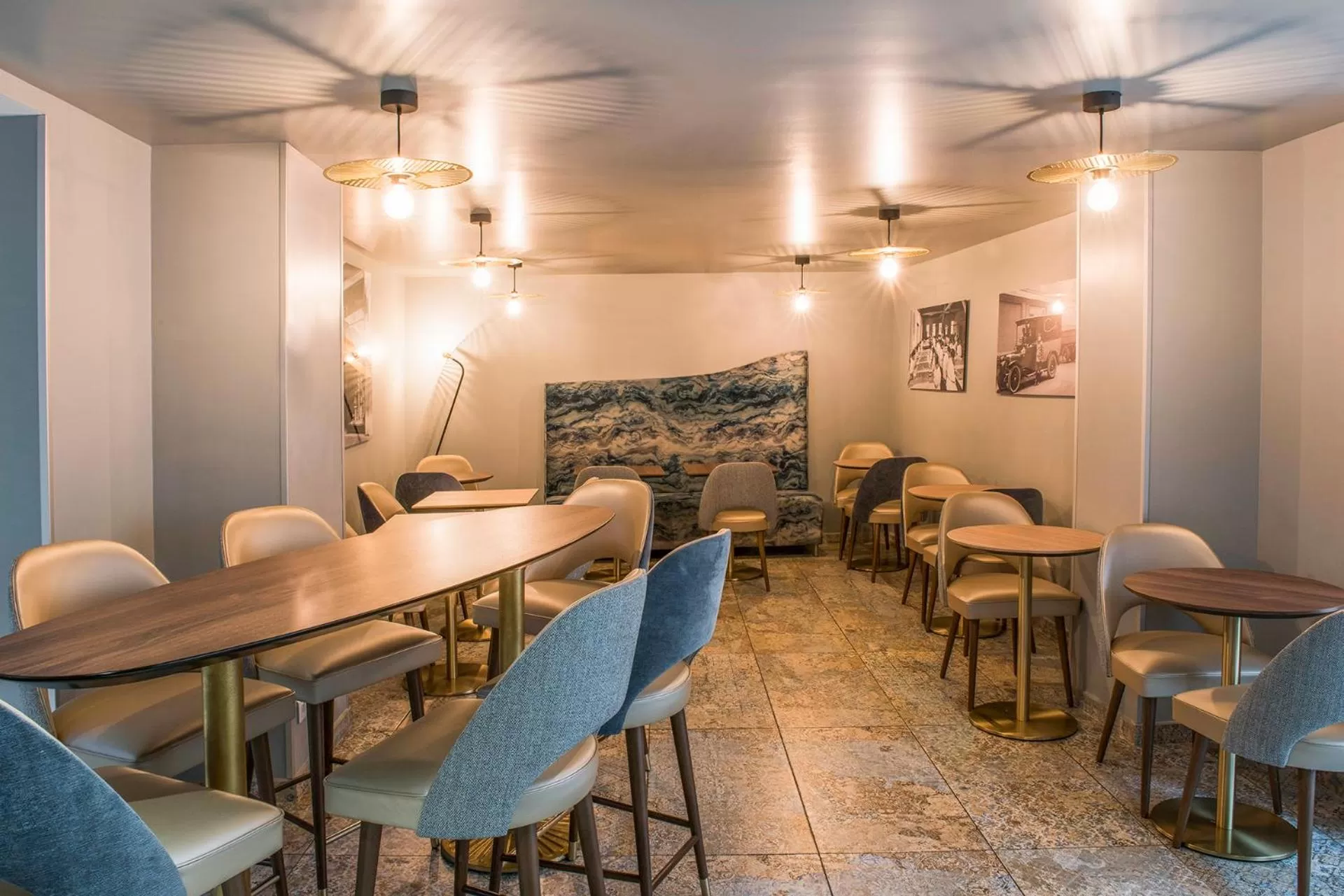 Breakfast in Hôtel Mercure Paris Suresnes Longchamp