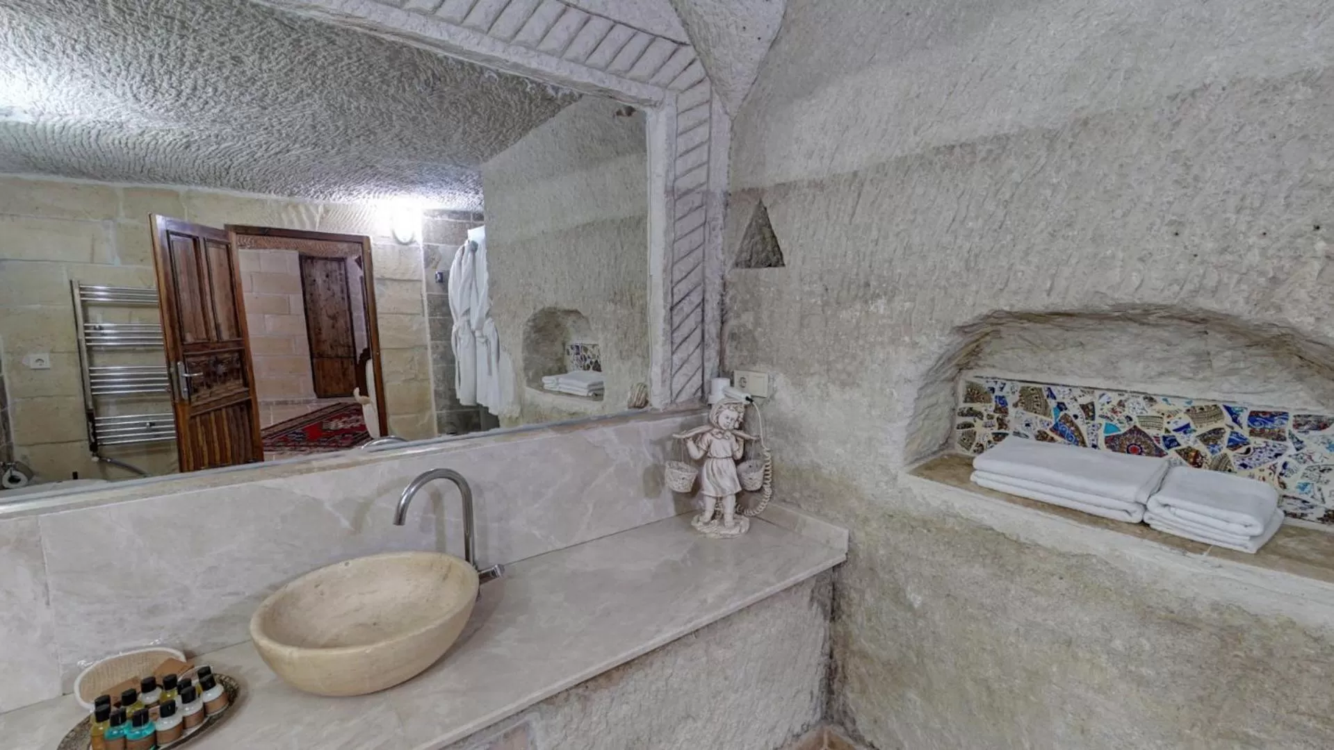 Bathroom in Roc Of Cappadocia