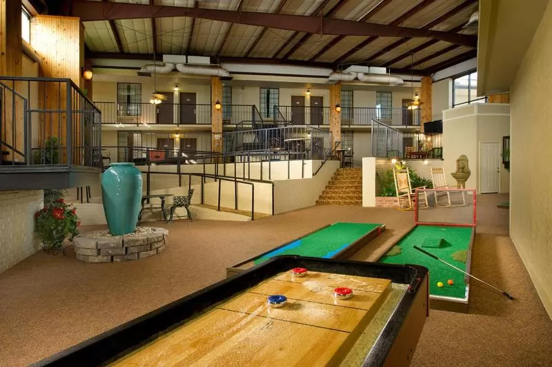 Game Room in Northwest Inn