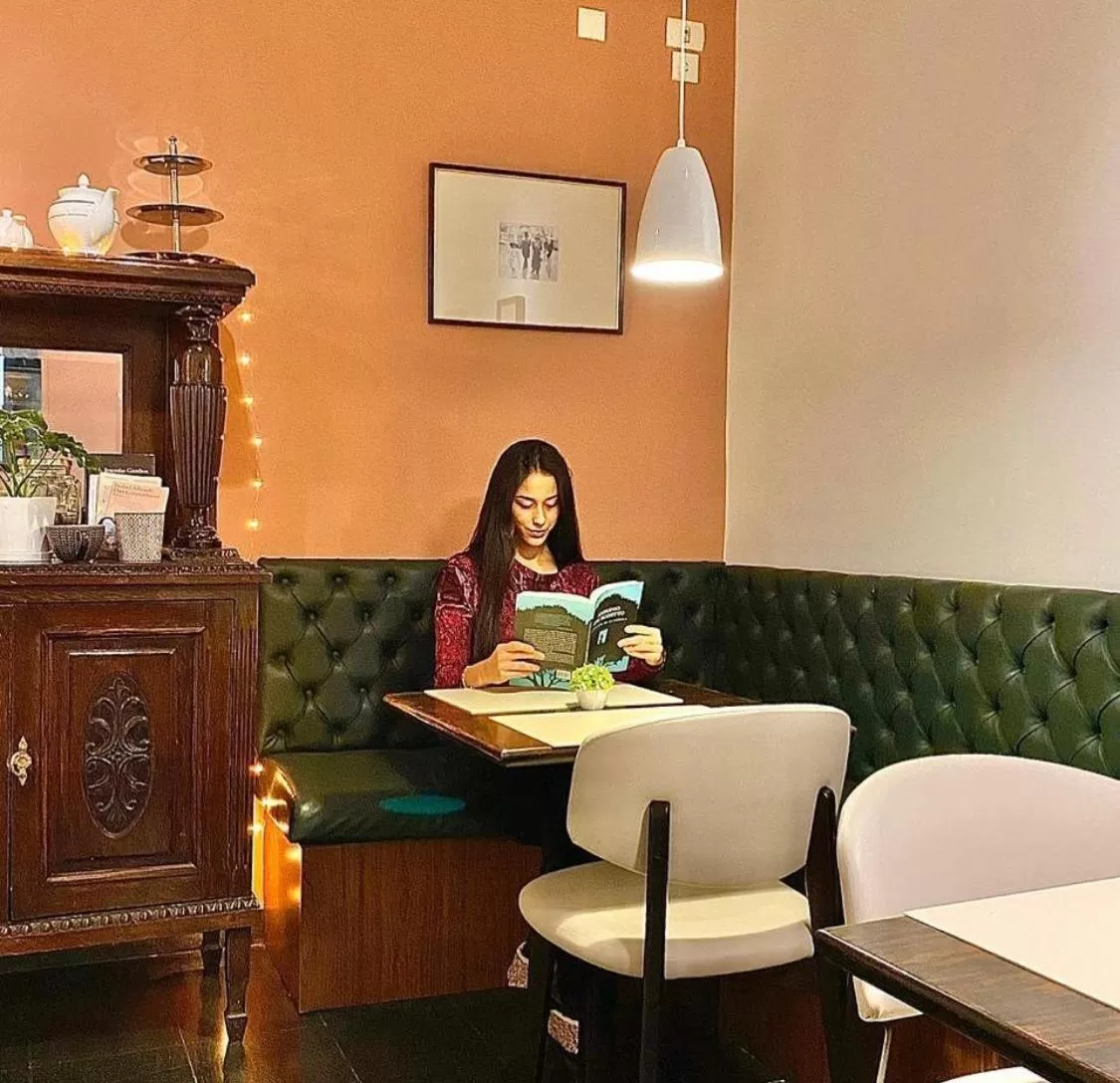 Restaurant/places to eat in Hotel Chemin