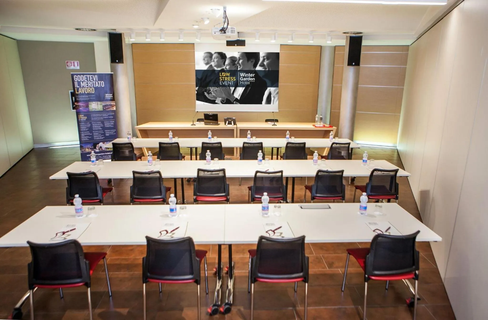 Business facilities in Winter Garden Hotel Bergamo Airport