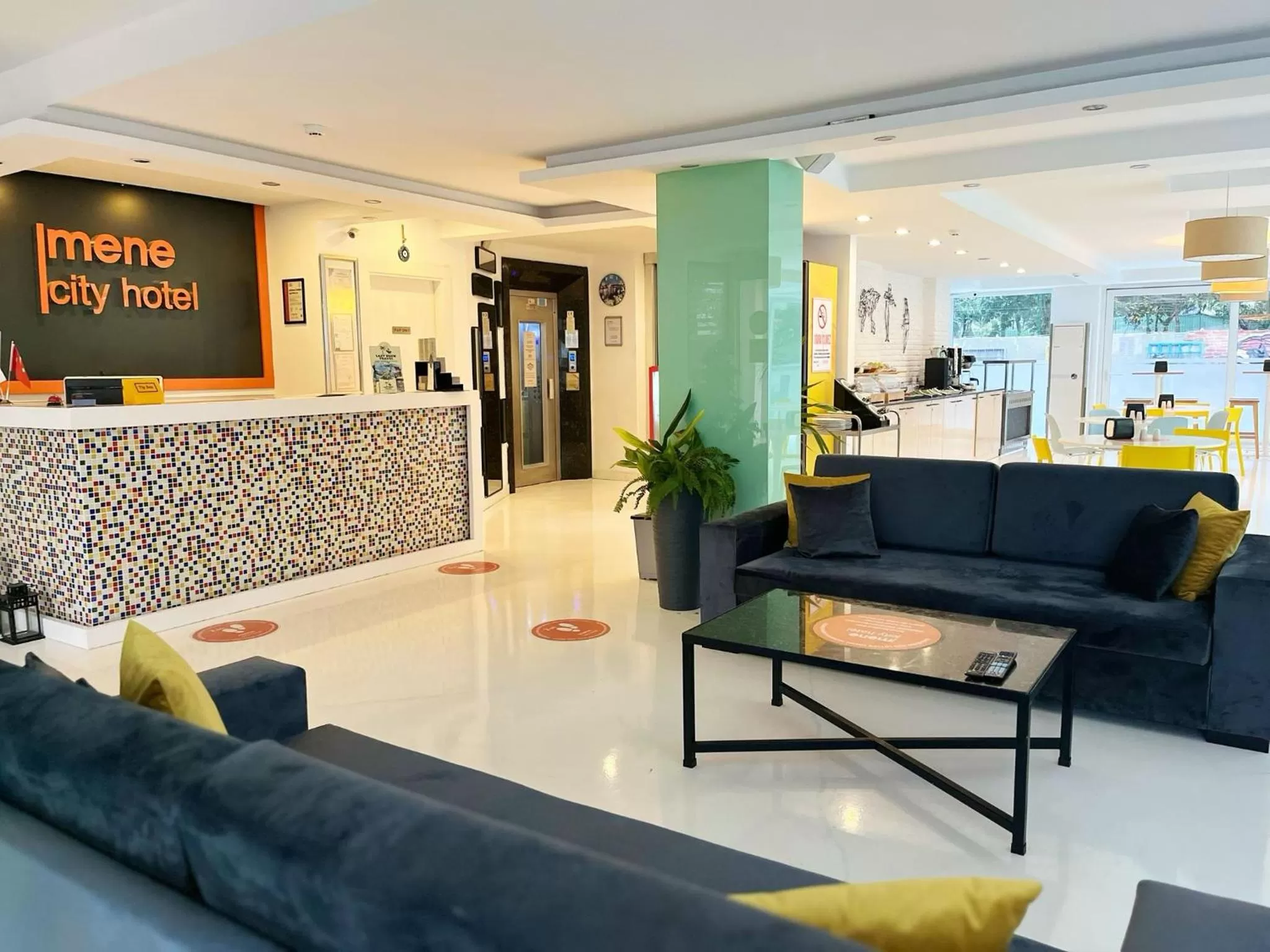 Lobby or reception in Mene City Hotel