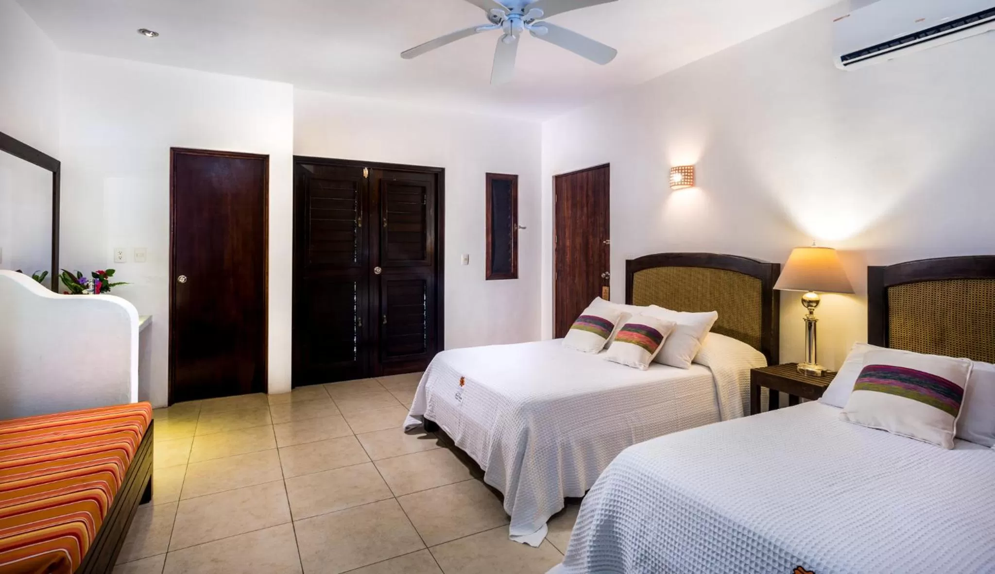 Bed in Villas El Encanto Cozumel