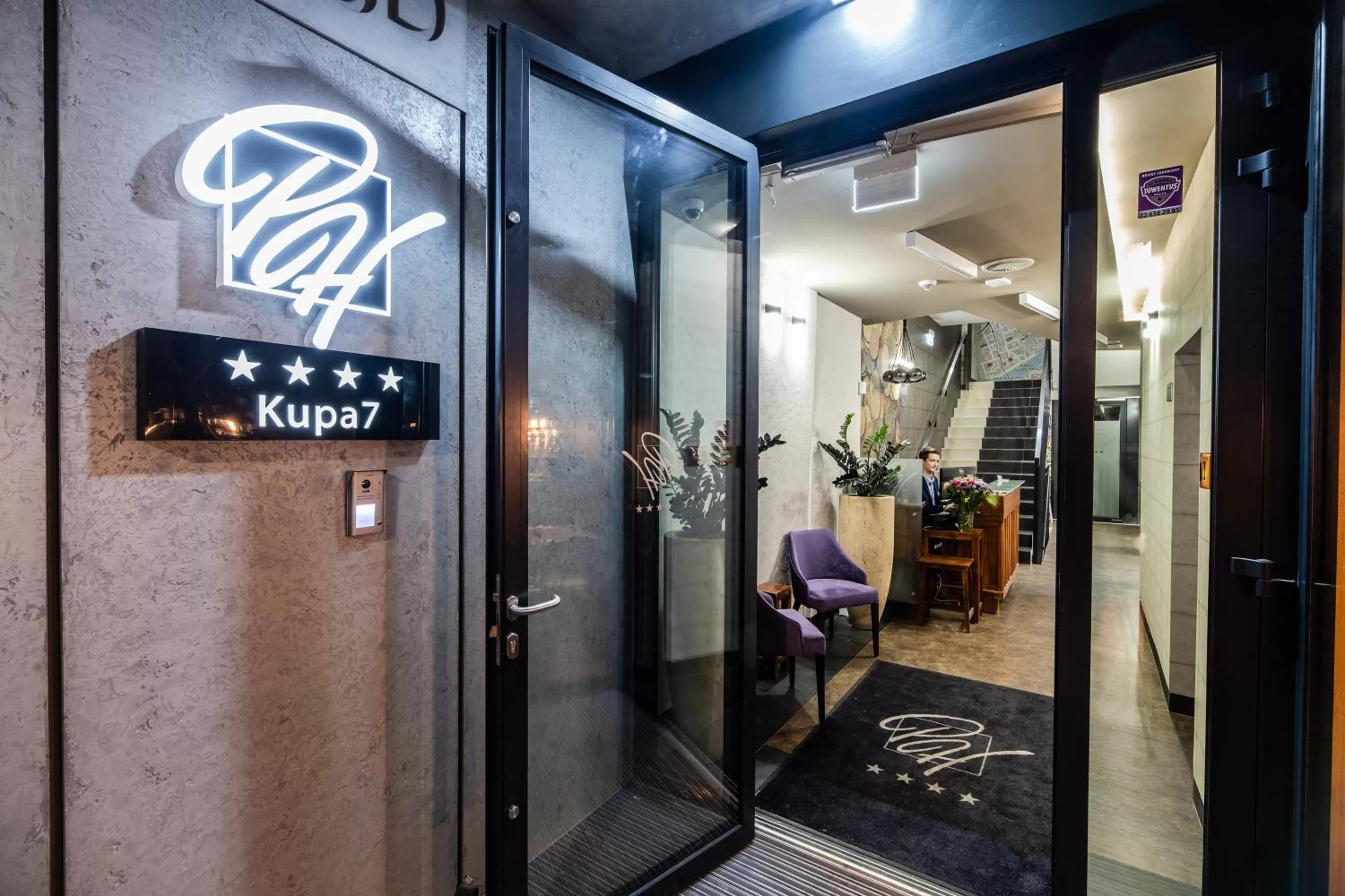 Facade/entrance in Hotel Perfect