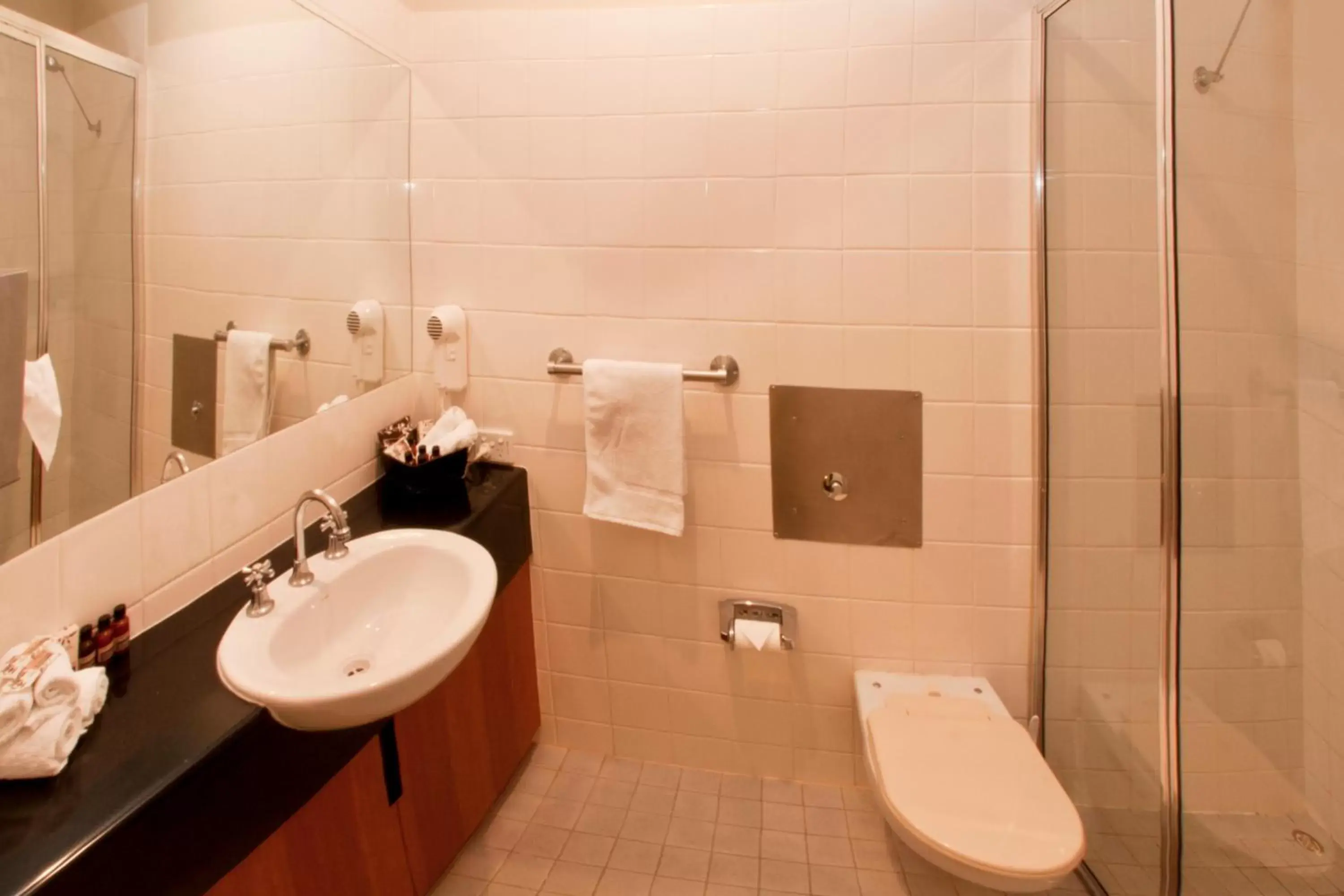 Standard Double Room in The Grand Oaks Resort Standard Double Room in The Grand Oaks Resort