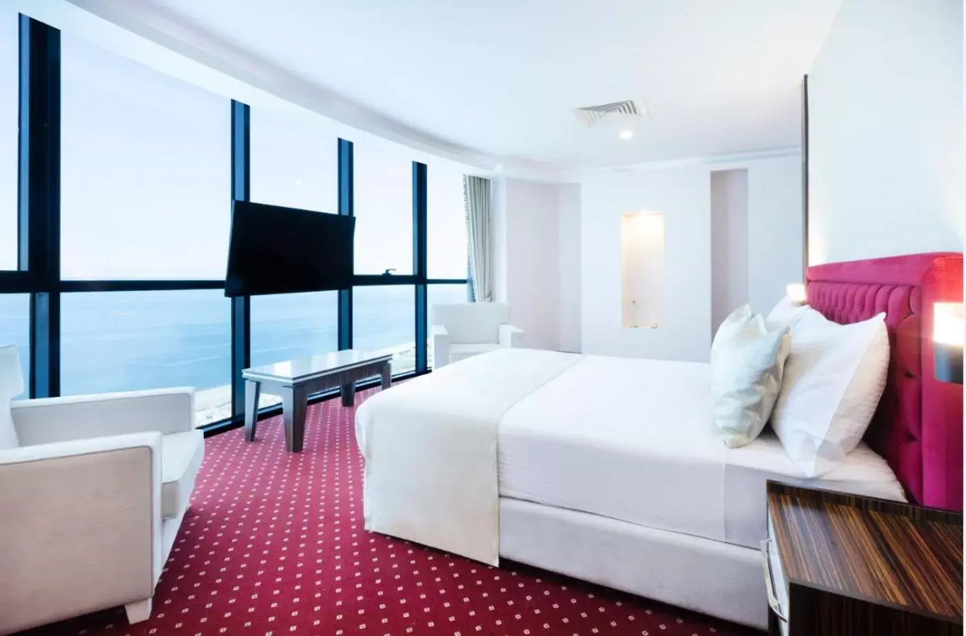 Deluxe King Suite in Sky Tower King Hotel Deluxe King Suite in Sky Tower King Hotel