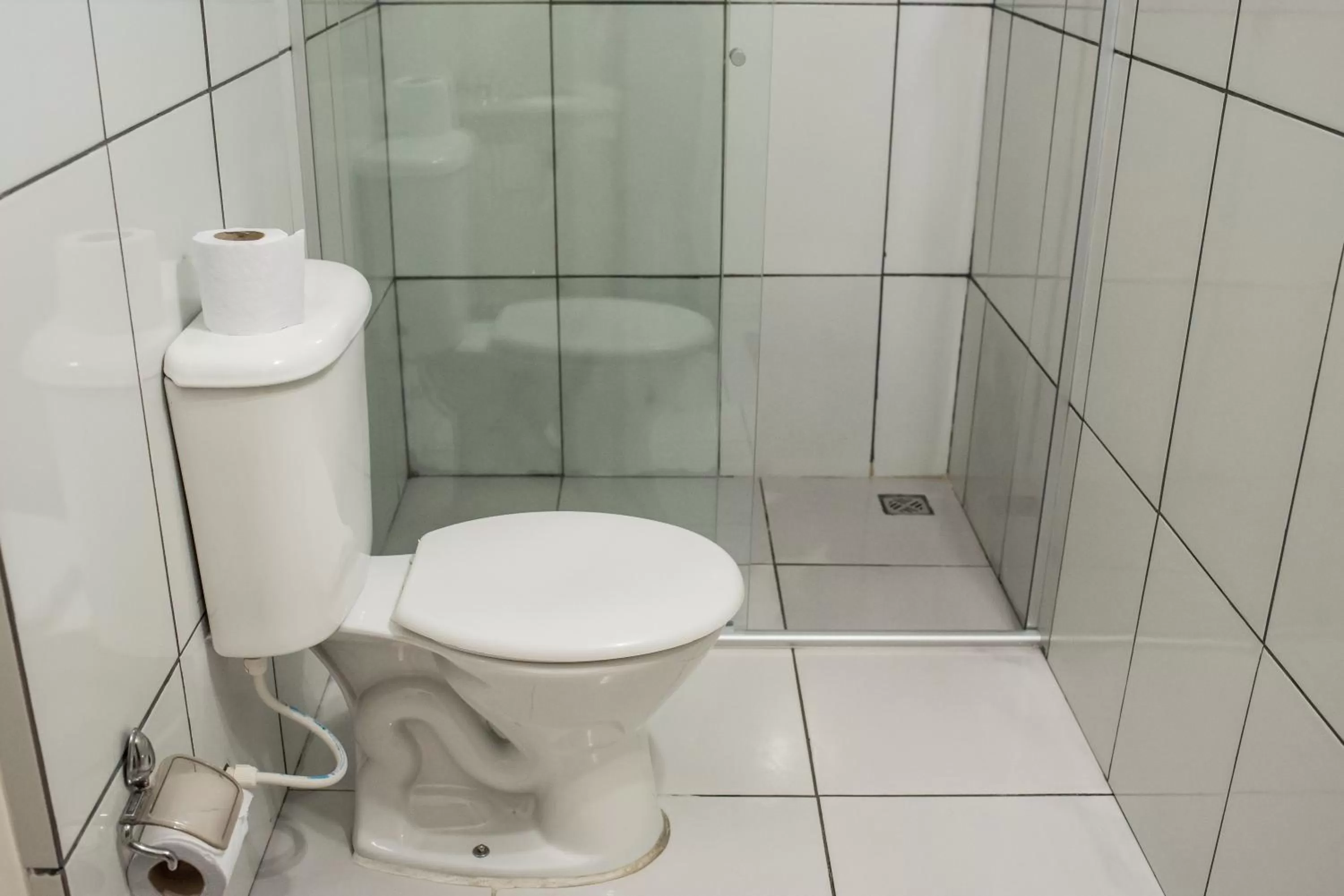 Shower, Bathroom in Pousada Rabake