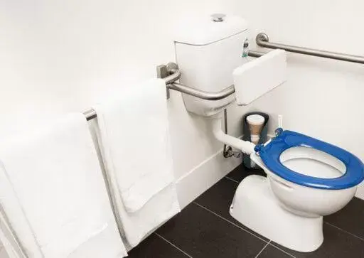 Twin Room - Disability Access in Shoreline Hotel Twin Room - Disability Access in Shoreline Hotel