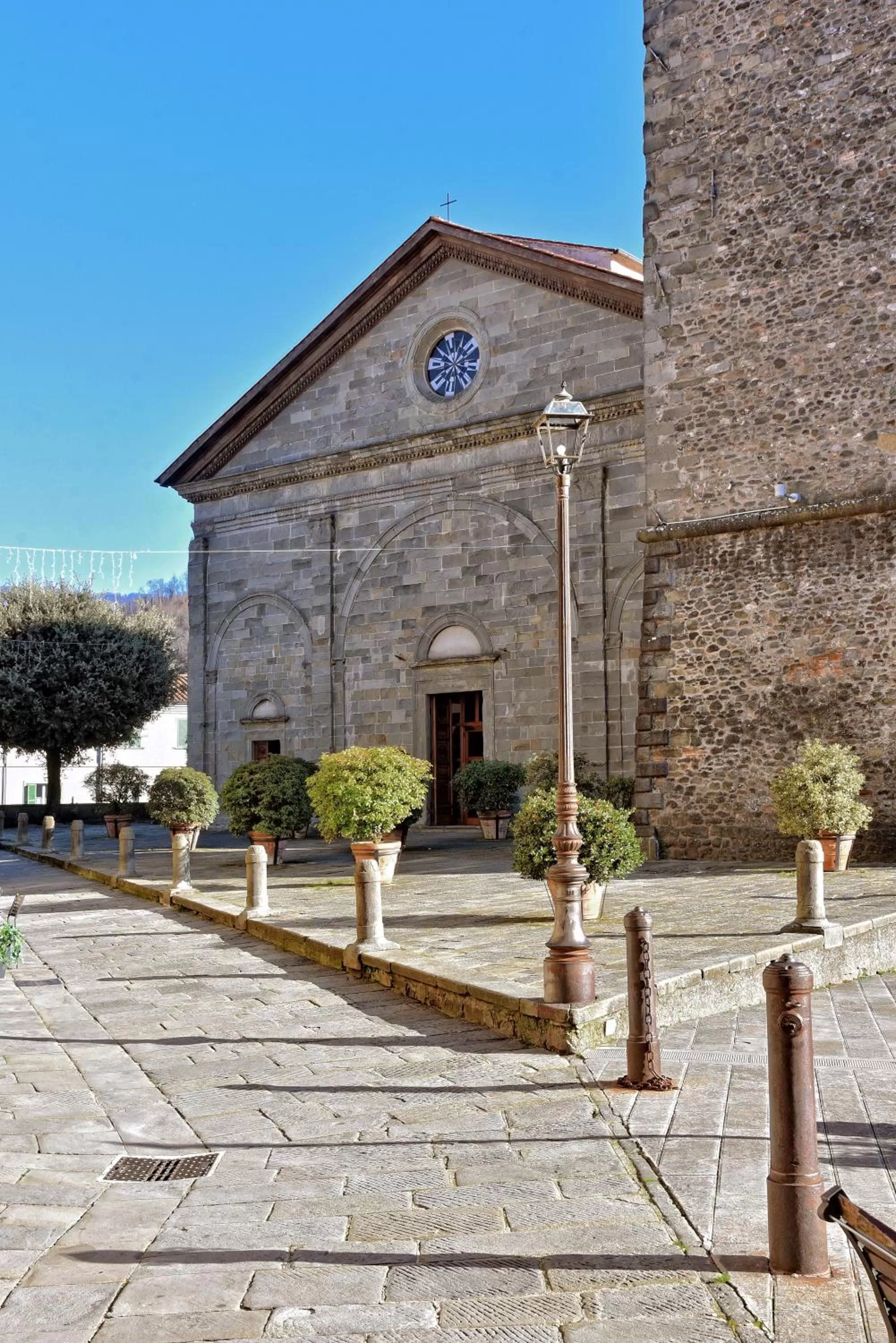 Nearby landmark in Villa Belvedere