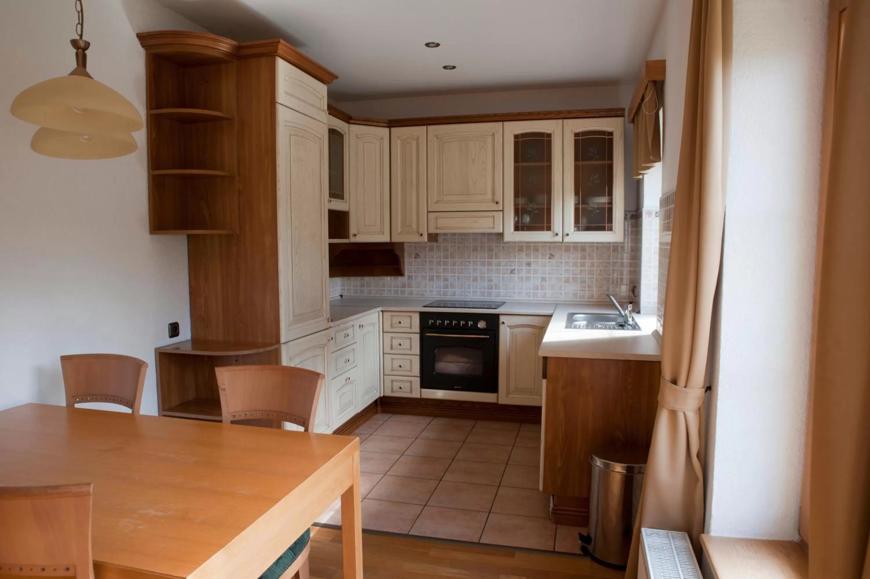 Kitchen/Kitchenette in Lovecká Bašta