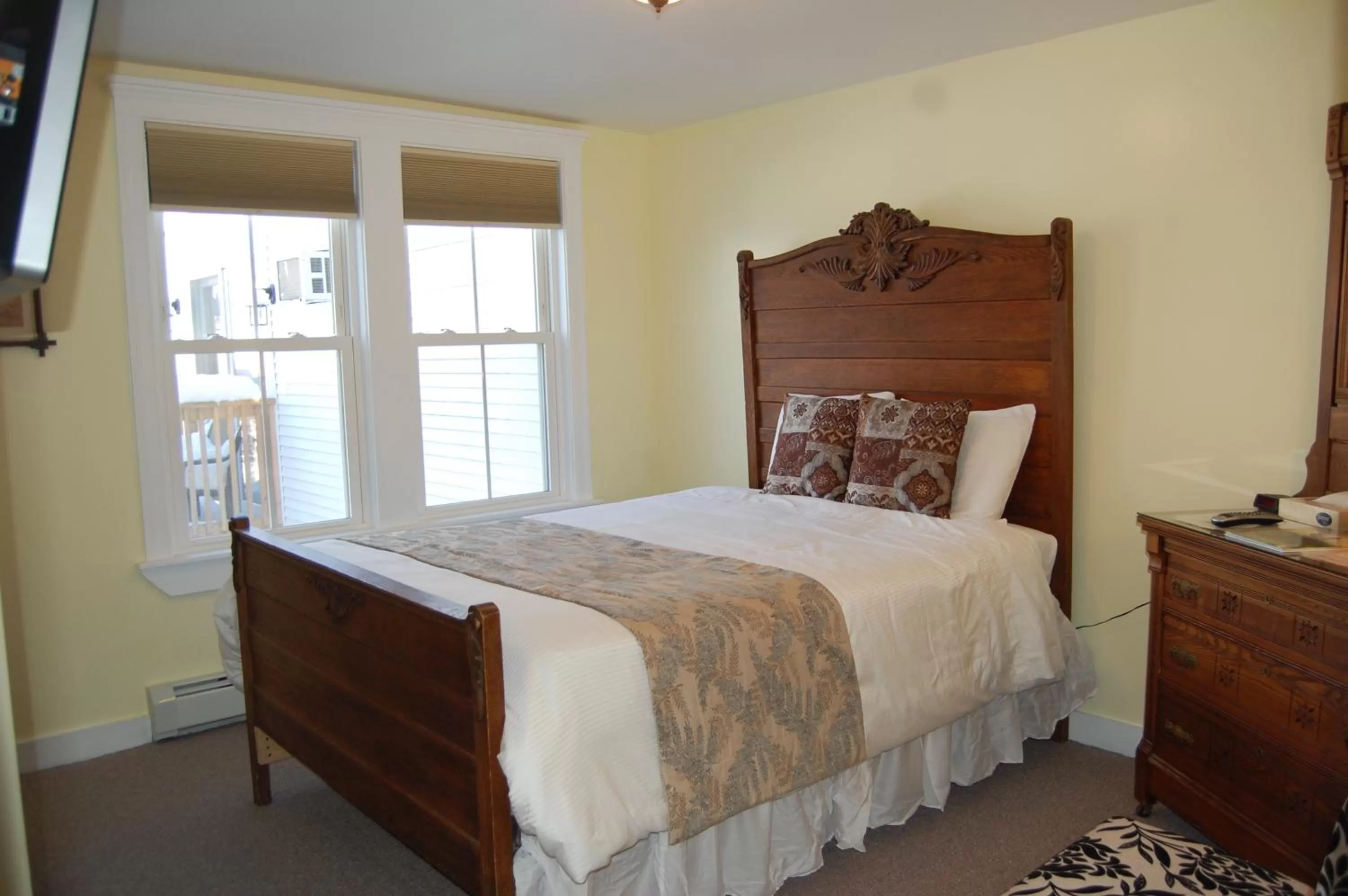Superior Queen Room in Cranmore Inn