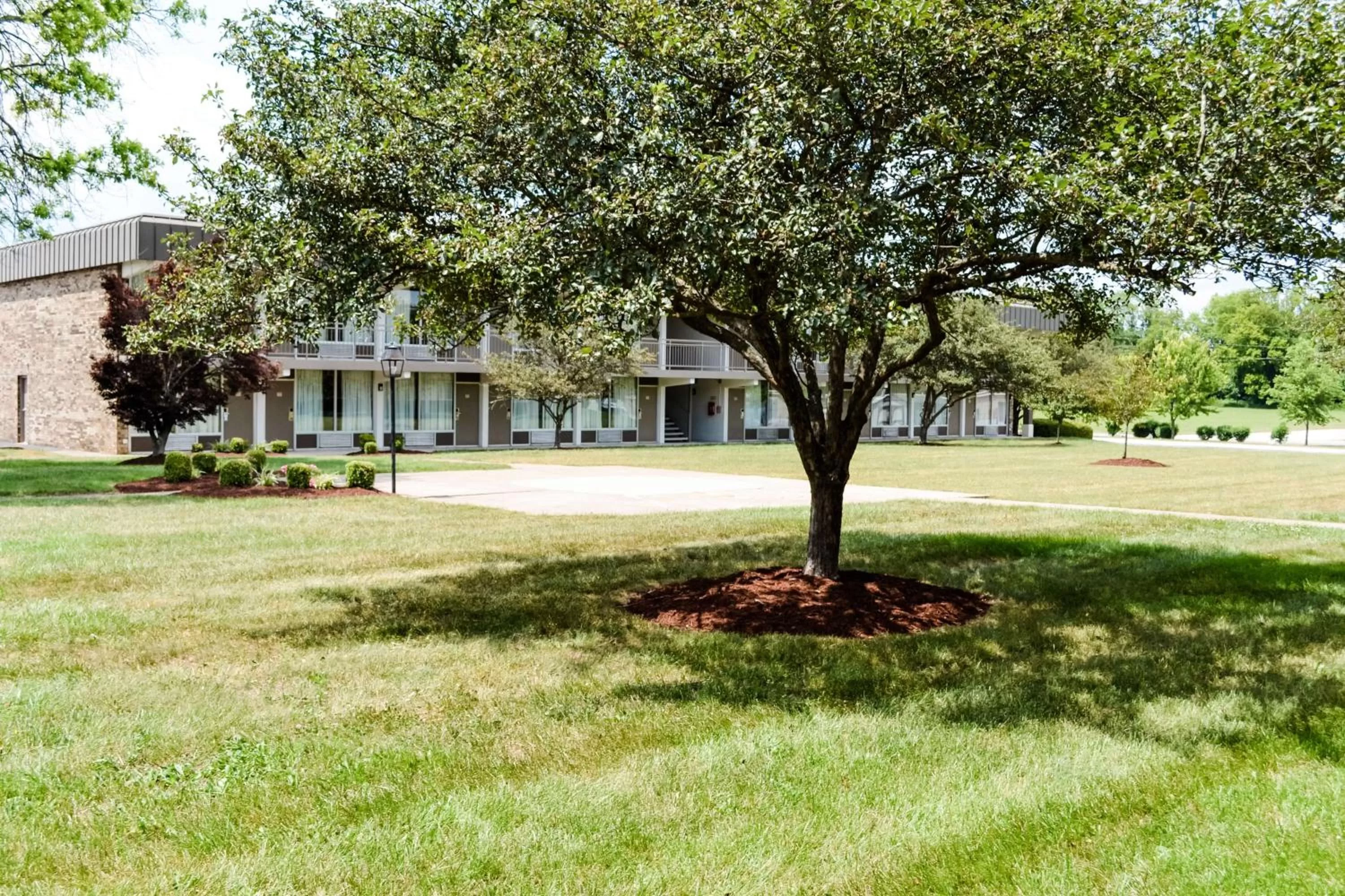 Property building in SureStay Hotel by Best Western Bowling Green North