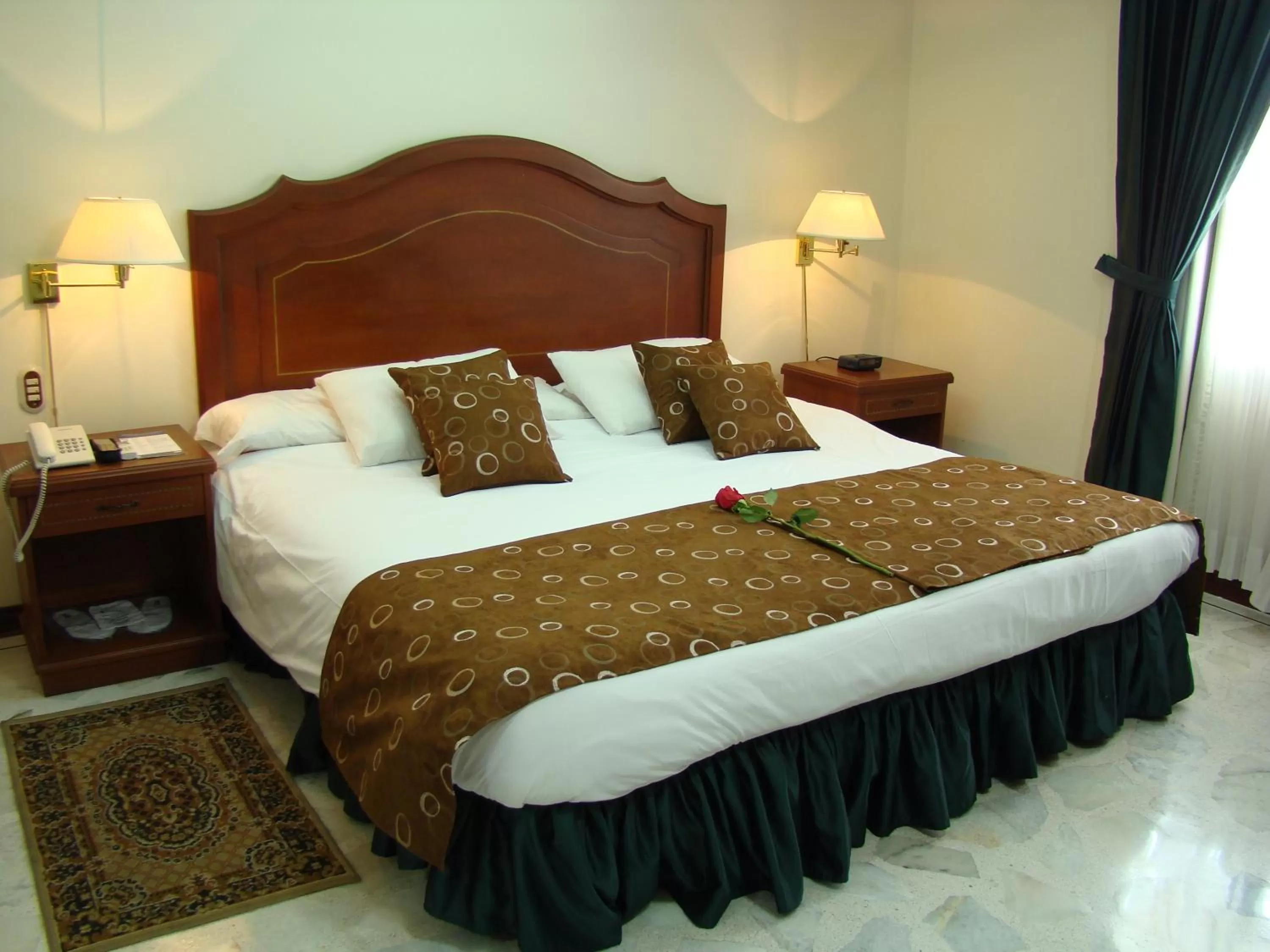 Photo of the whole room, Bed in Hotel San Fernando Real