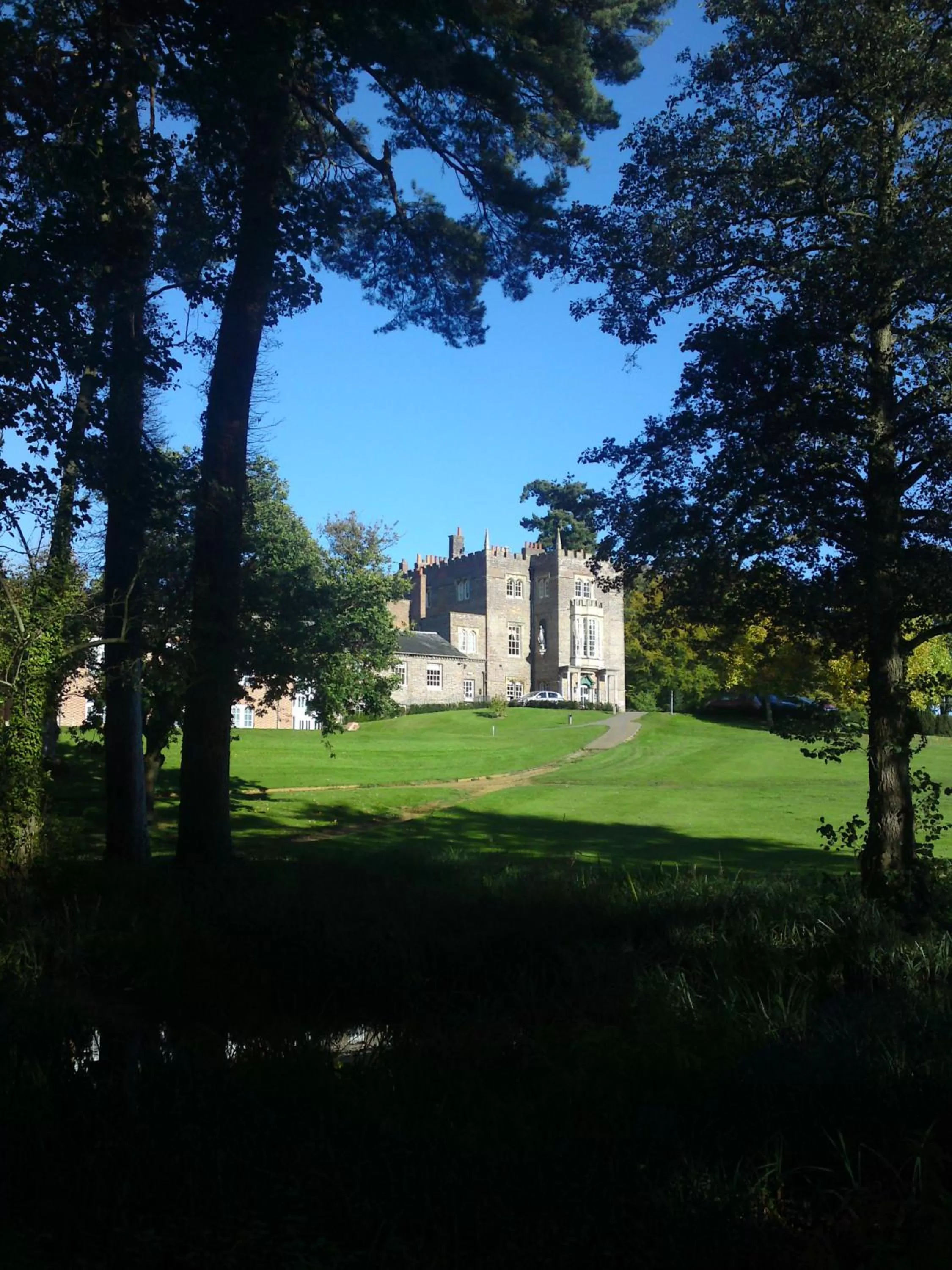 Facade/entrance in Donnington Grove Hotel & Golf Club
