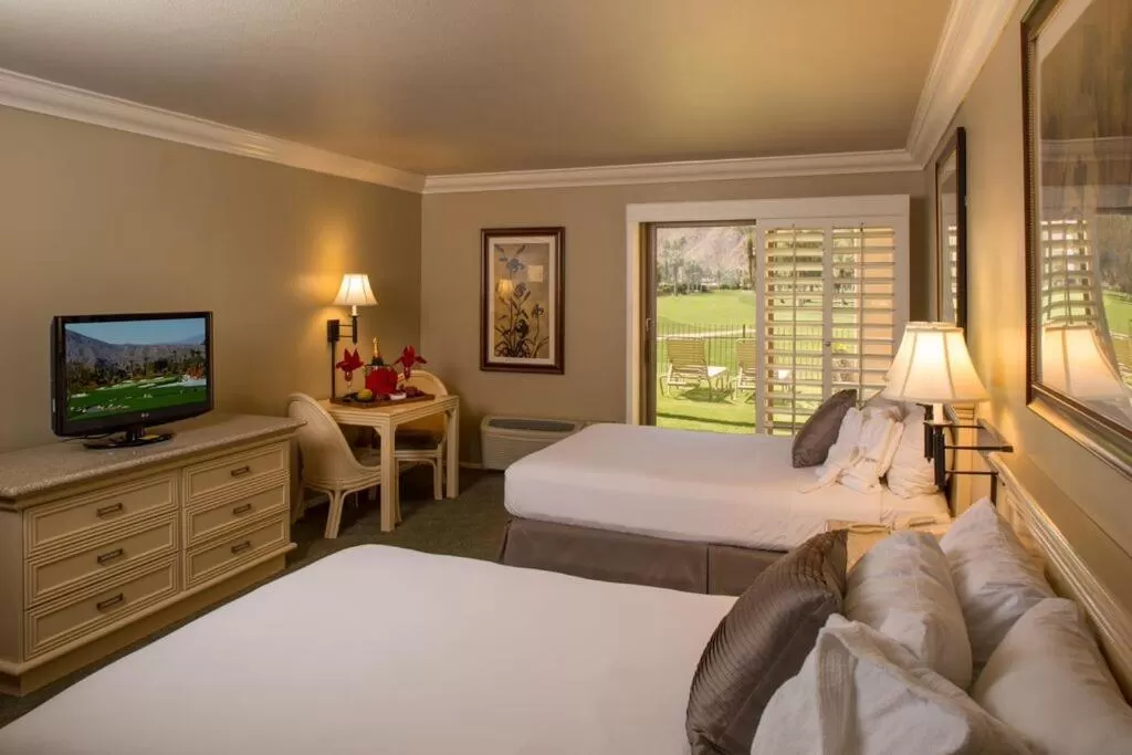 One-Bedroom Double Suite in Indian Wells Resort Hotel