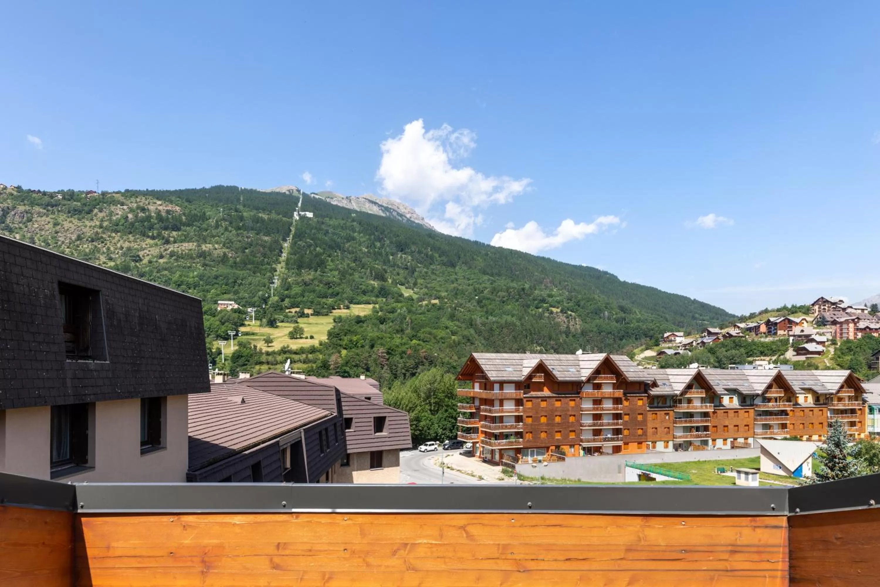 Patio in SOWELL HOTELS Le Parc & Spa