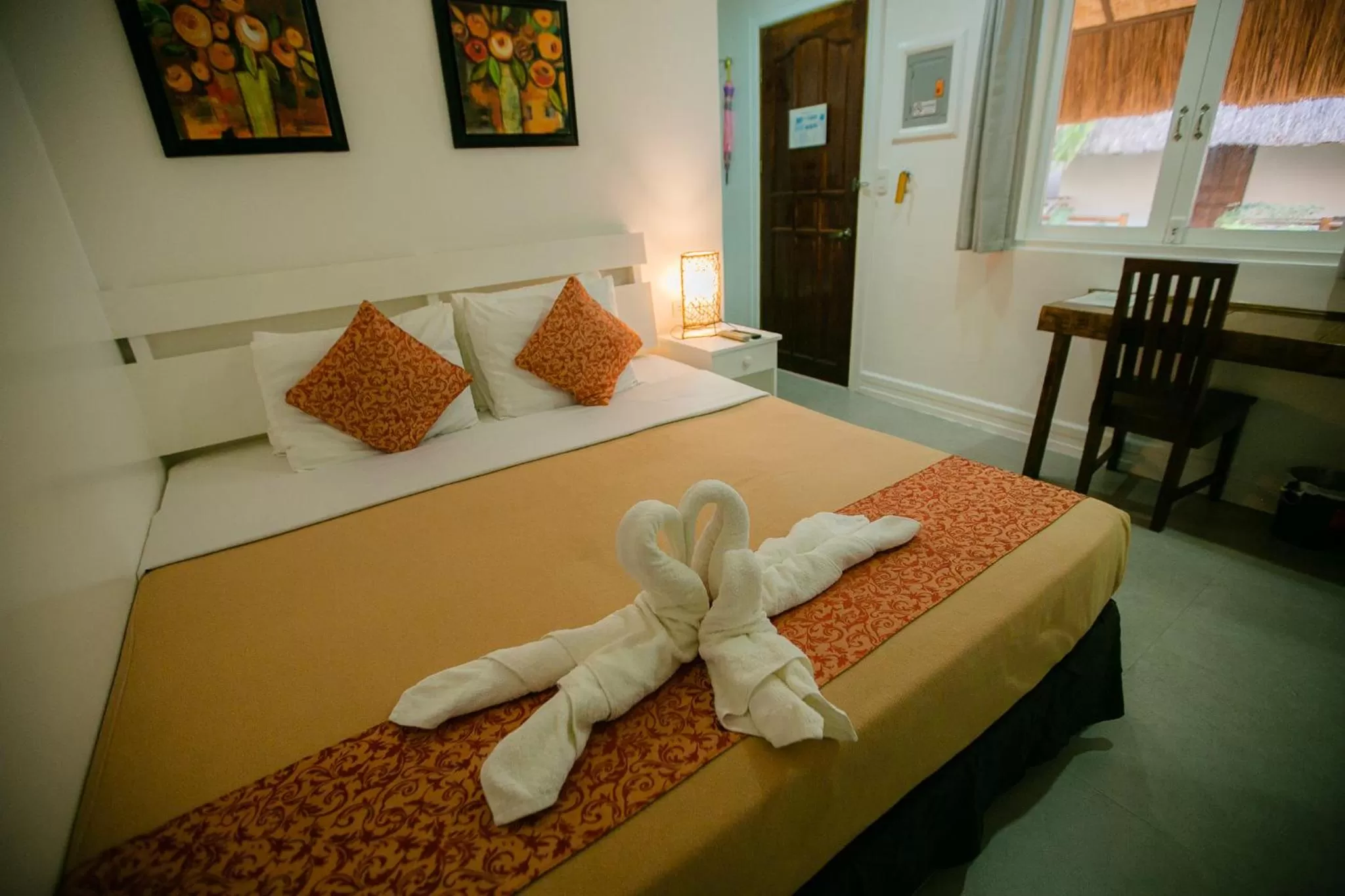 Bedroom, Bed in Kav's Beach Resort