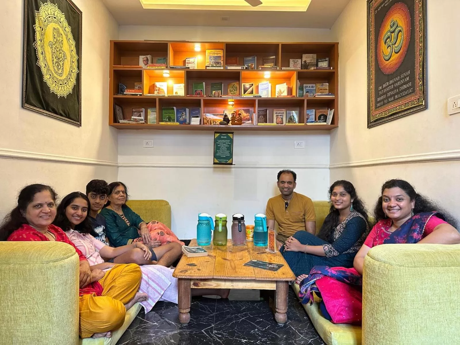 Communal lounge/ TV room in Hotel The Moksham