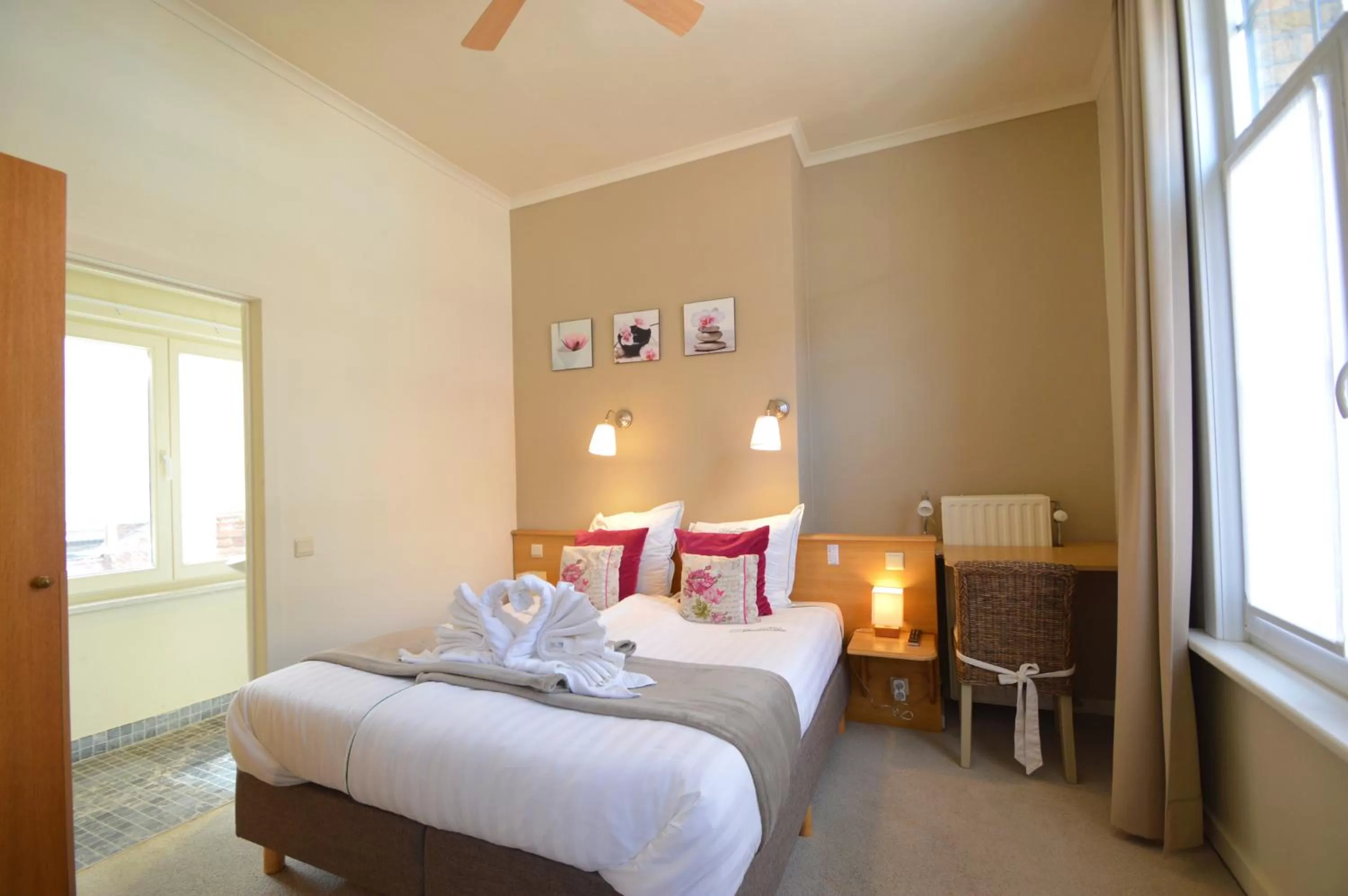 Bed in Hotel Ambrosia