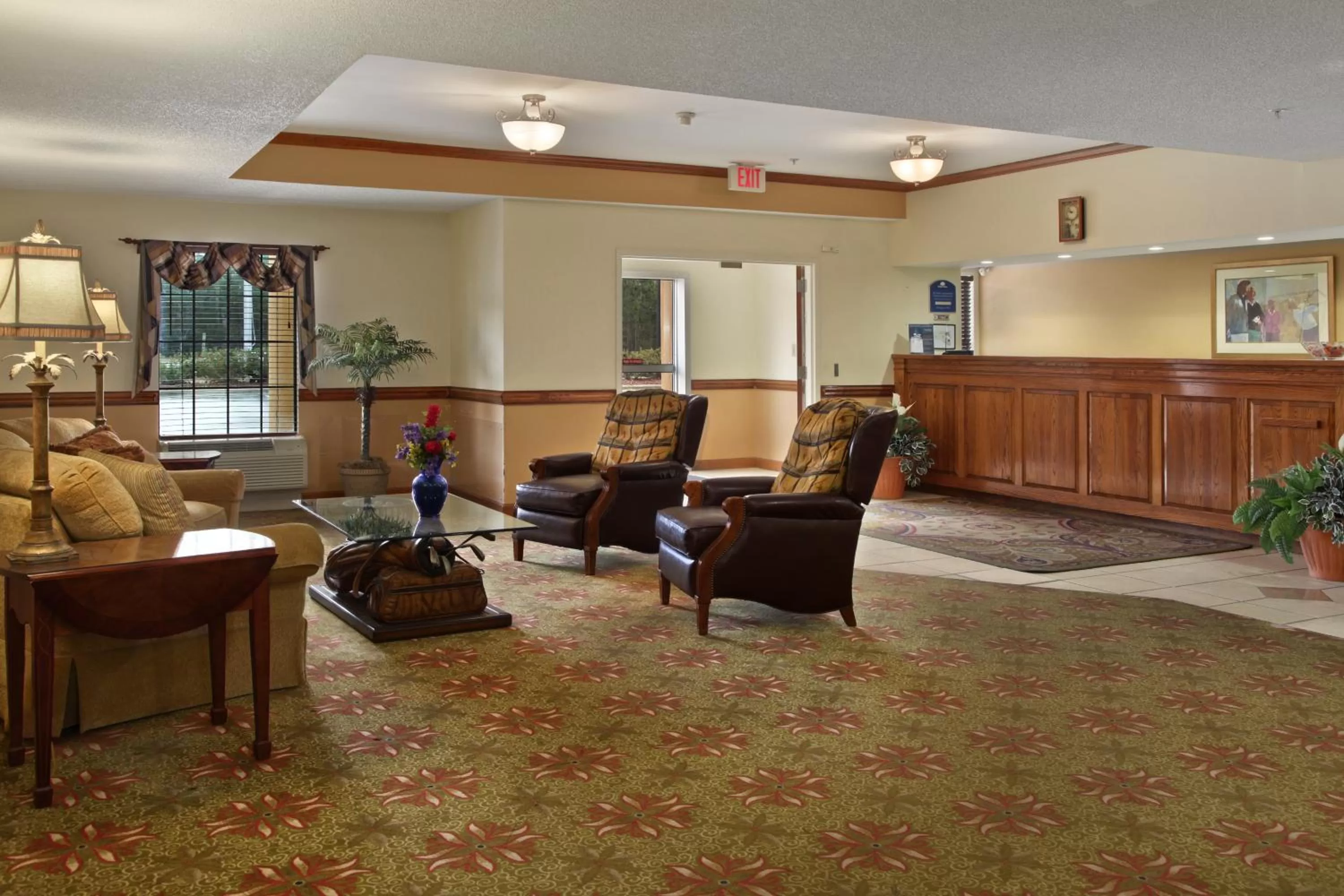 Lobby or reception in Days Inn by Wyndham Shallotte