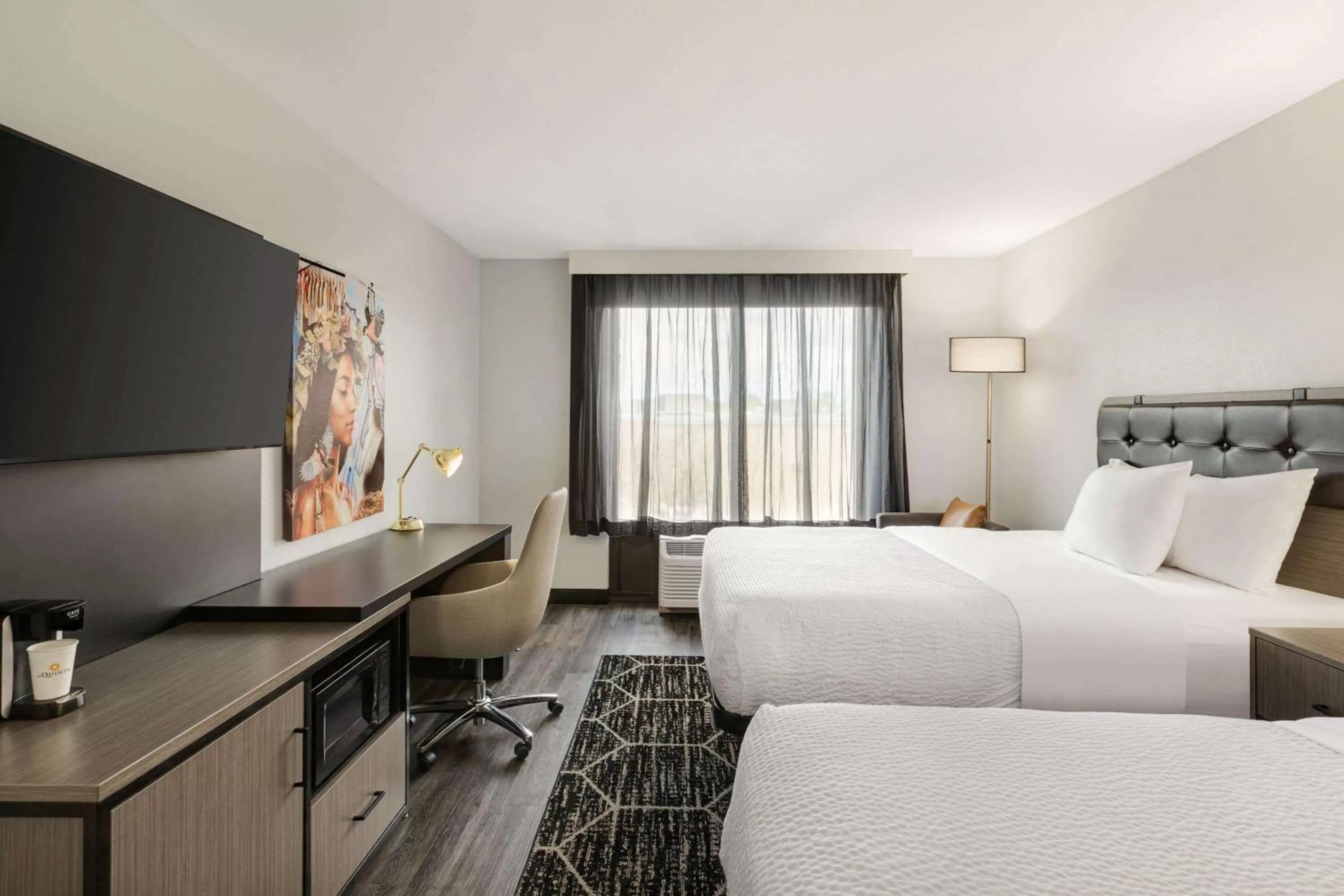 Photo of the whole room, Bed in La Quinta inn & suites by Wyndham Dothan