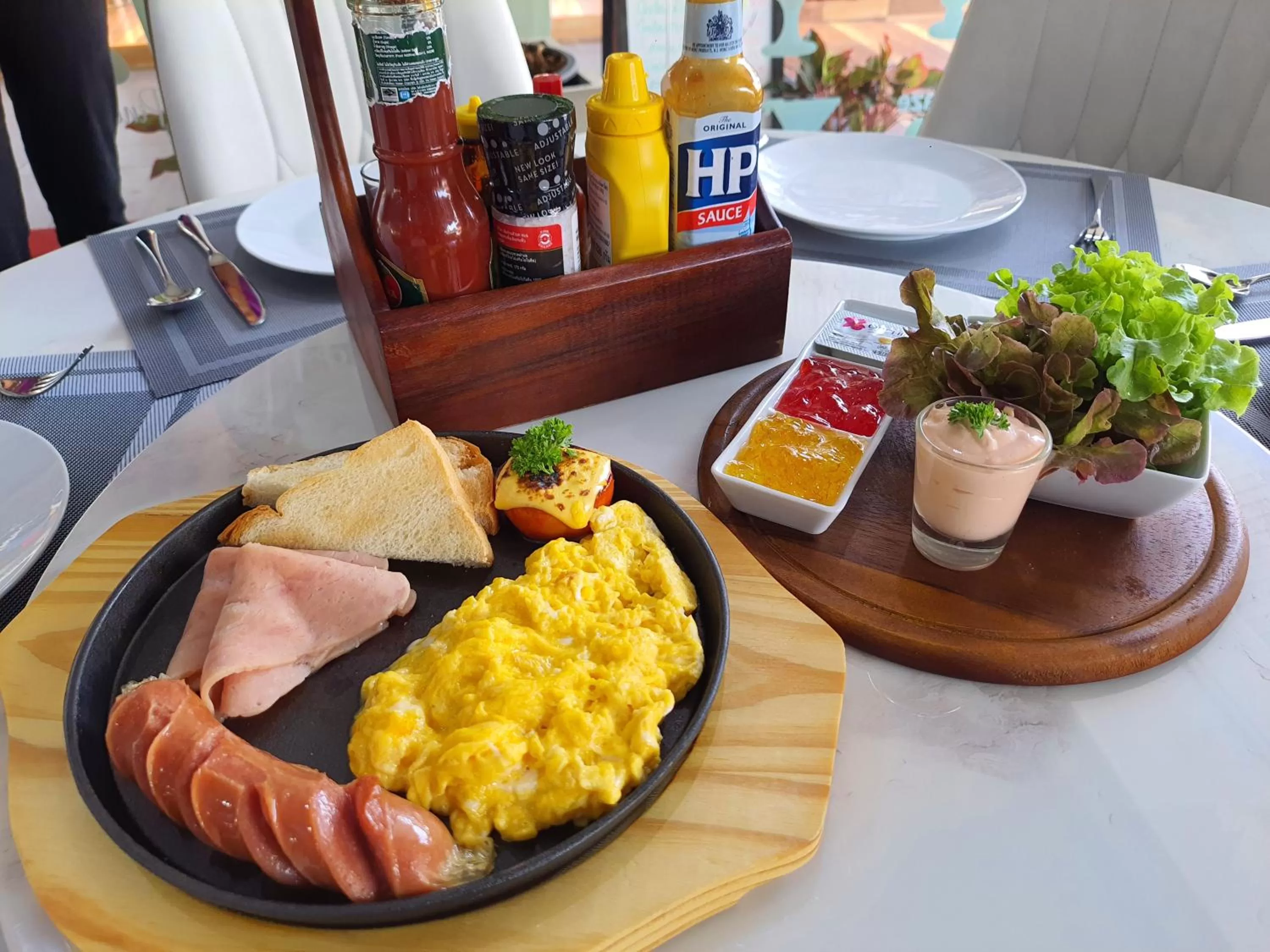 Breakfast in Darling Harbour Residence - South Pattaya